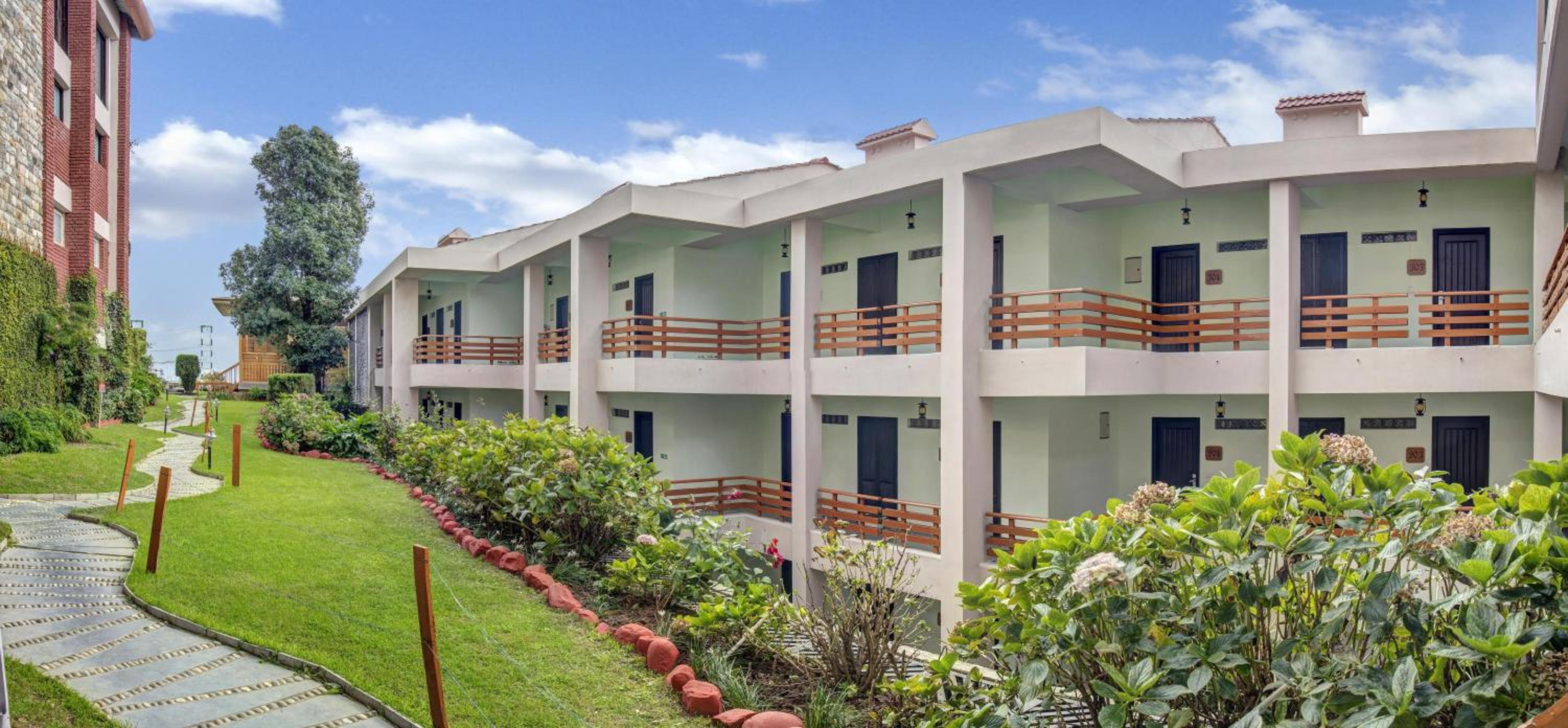 Club Mahindra Kanatal