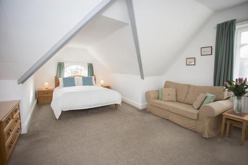 Sunnycroft view 4