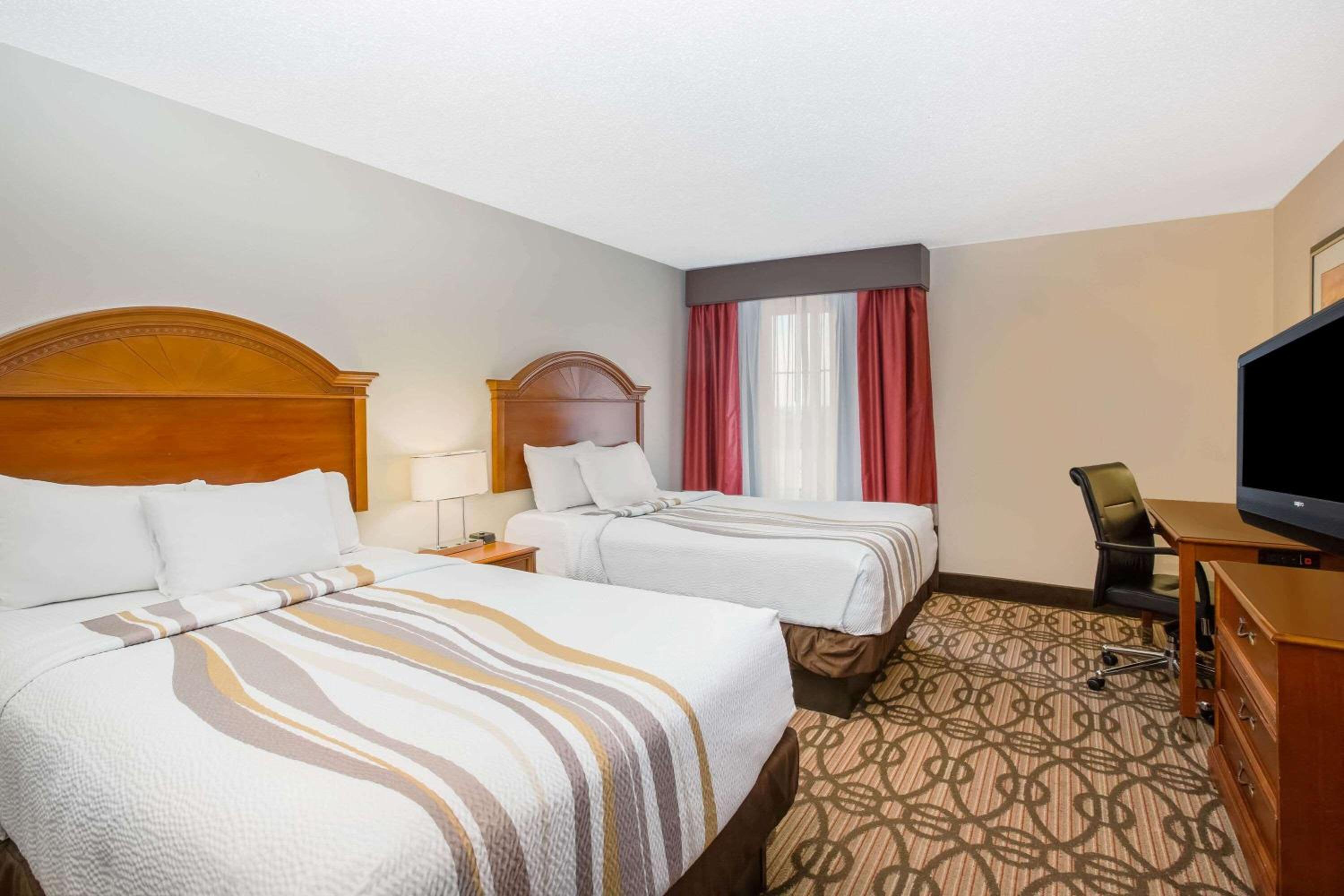 North Platte Vacations - La Quinta by Wyndham North Platte - Property Image 5
