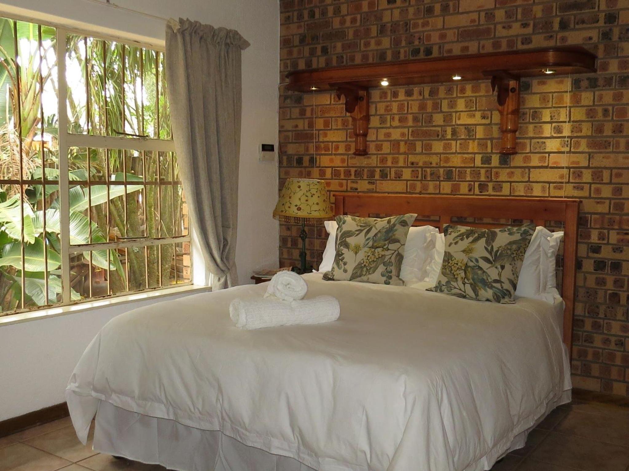 Autumn Breeze Manor Guest House