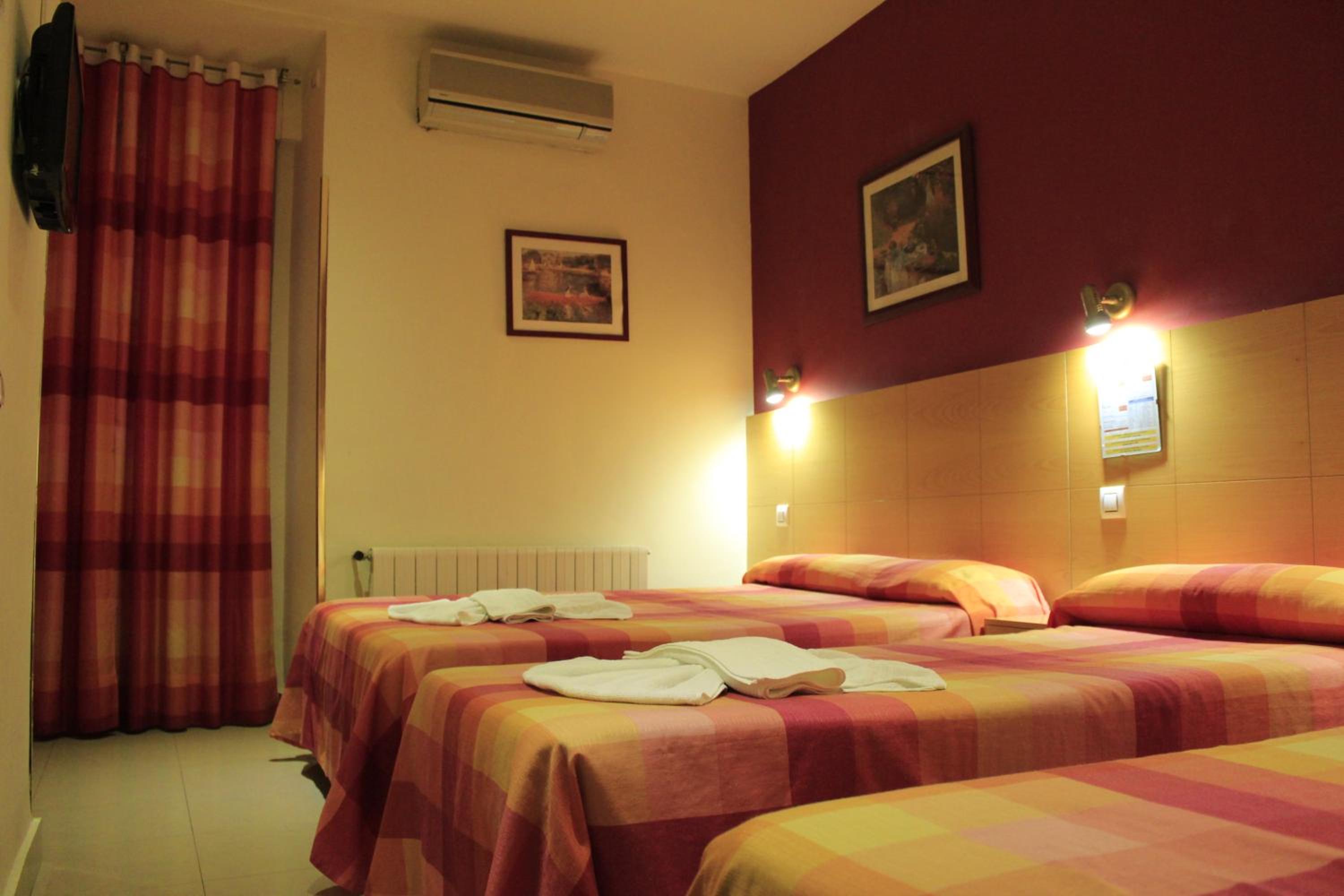Hostal Inter Plaza Mayor AUTO CHECK IN