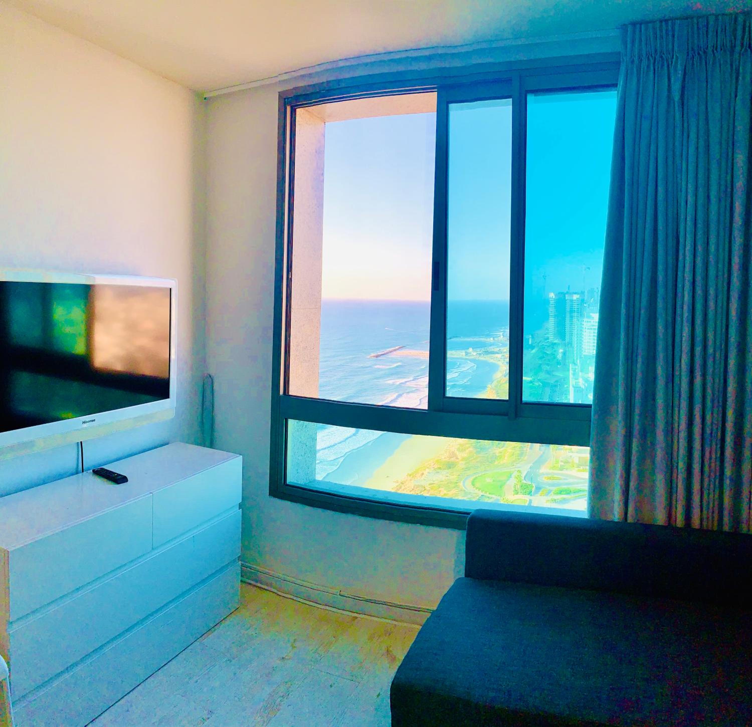 Sea Breeze Apartments