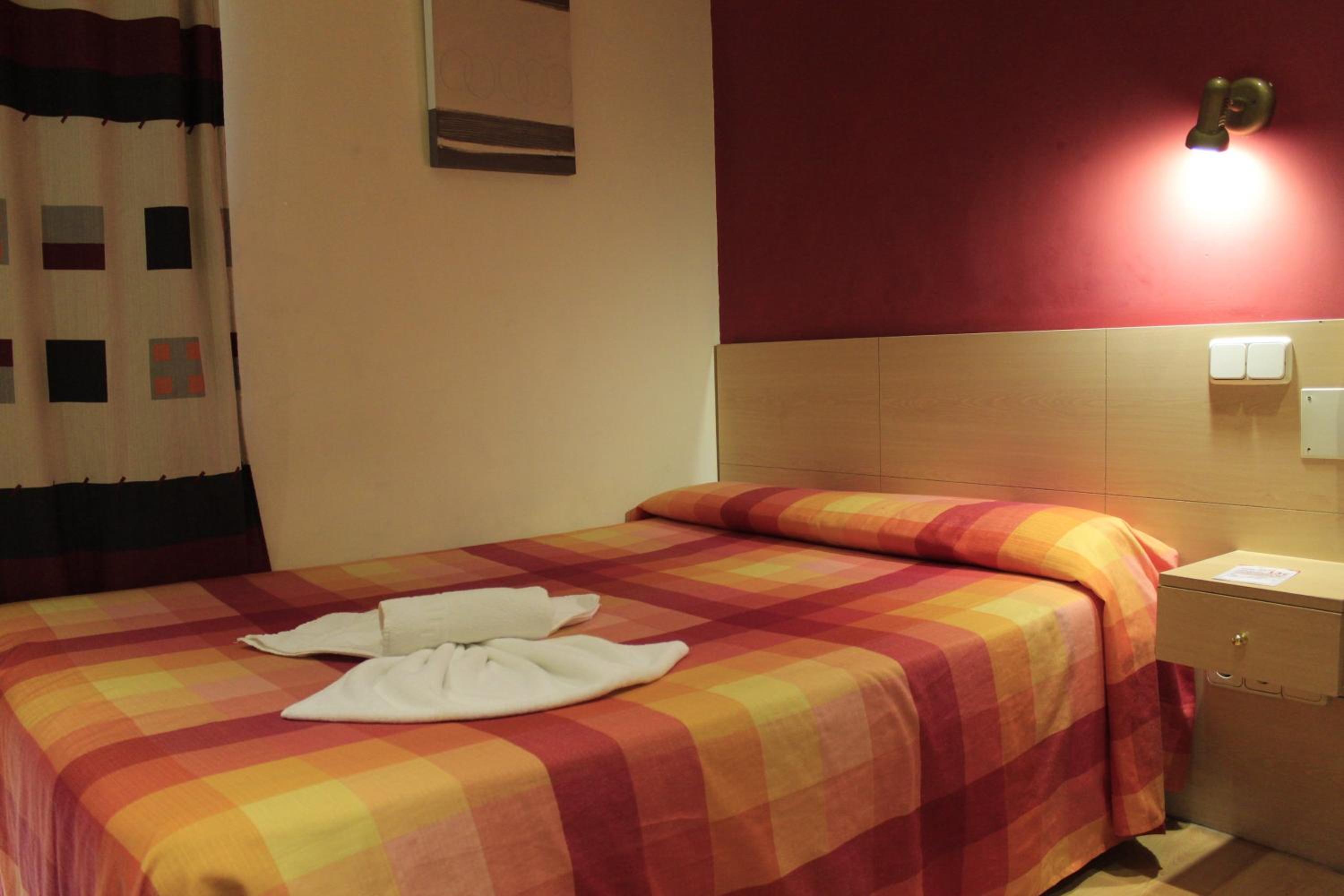 Hostal Inter Plaza Mayor AUTO CHECK IN