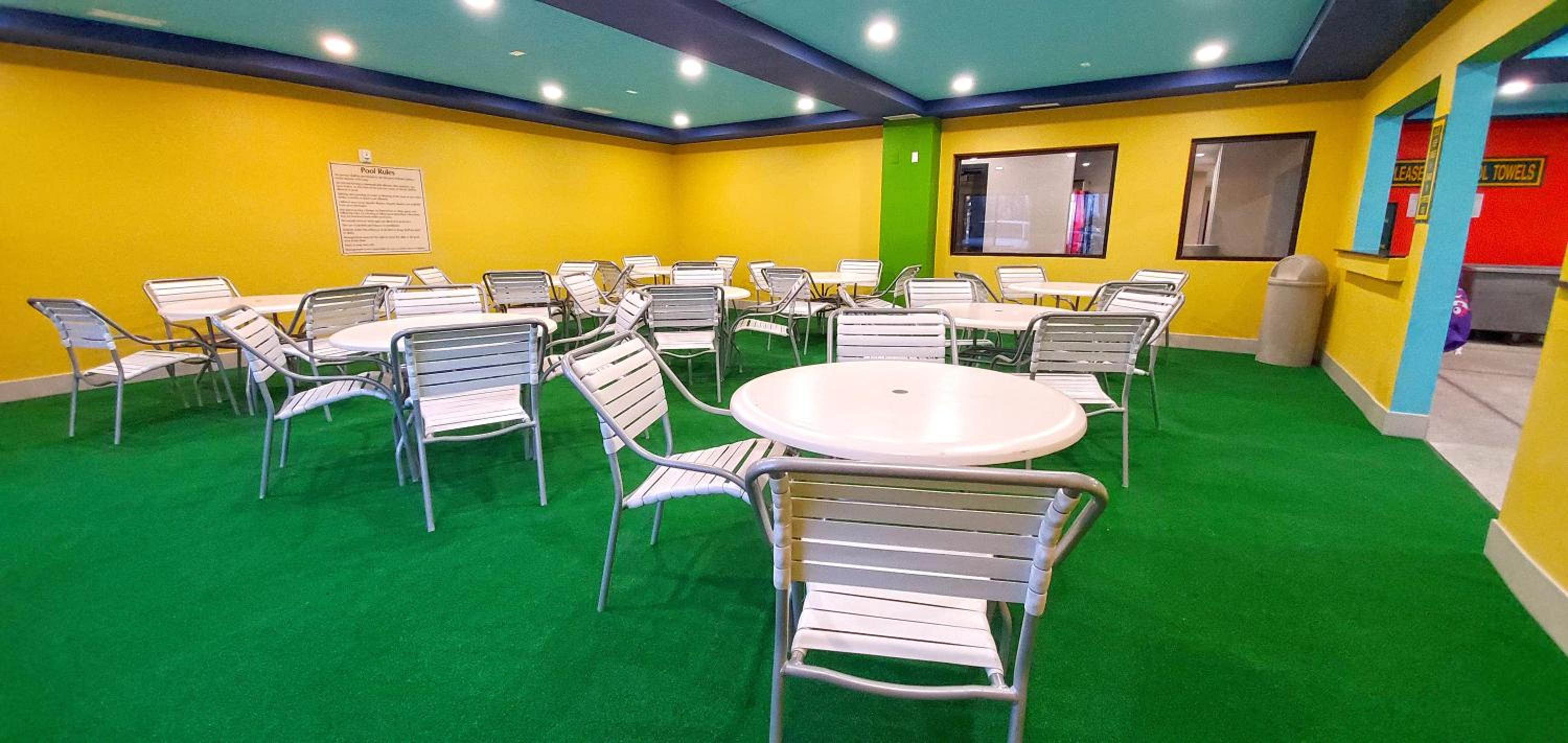 Kearney Vacations - Holiday Inn Kearney, an IHG Hotel - Property Image 3