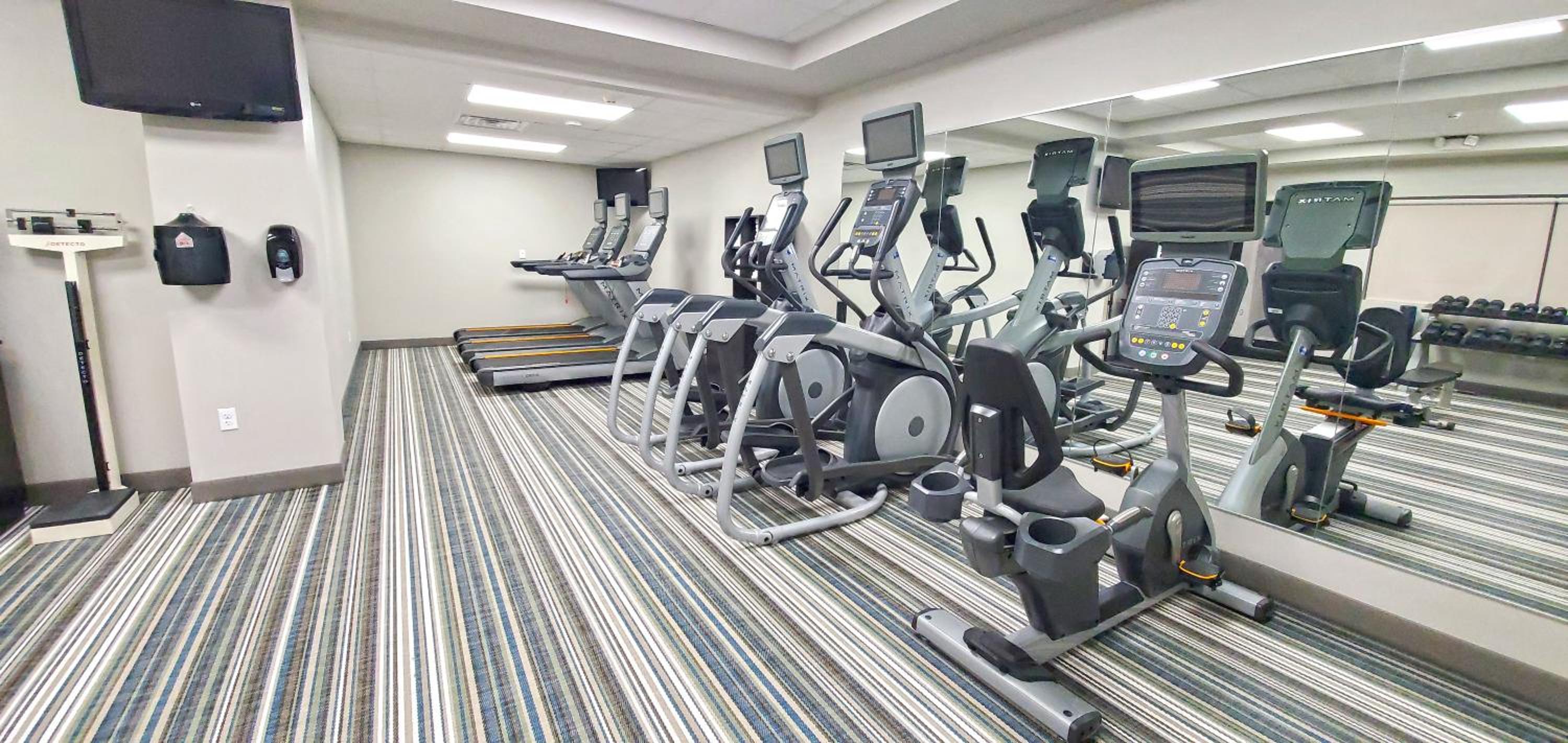 Kearney Vacations - Holiday Inn Kearney, an IHG Hotel - Property Image 4