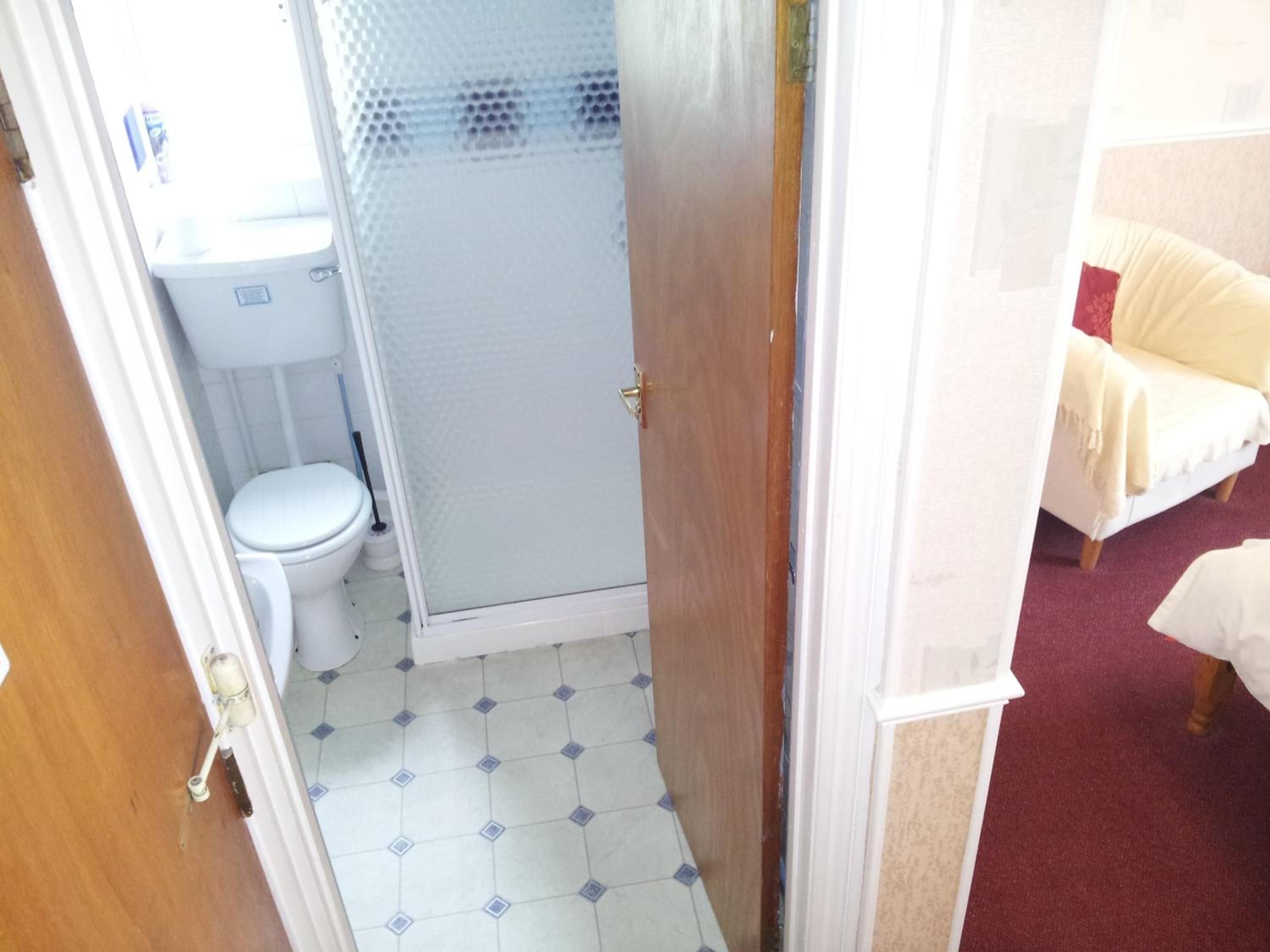 Photo 32