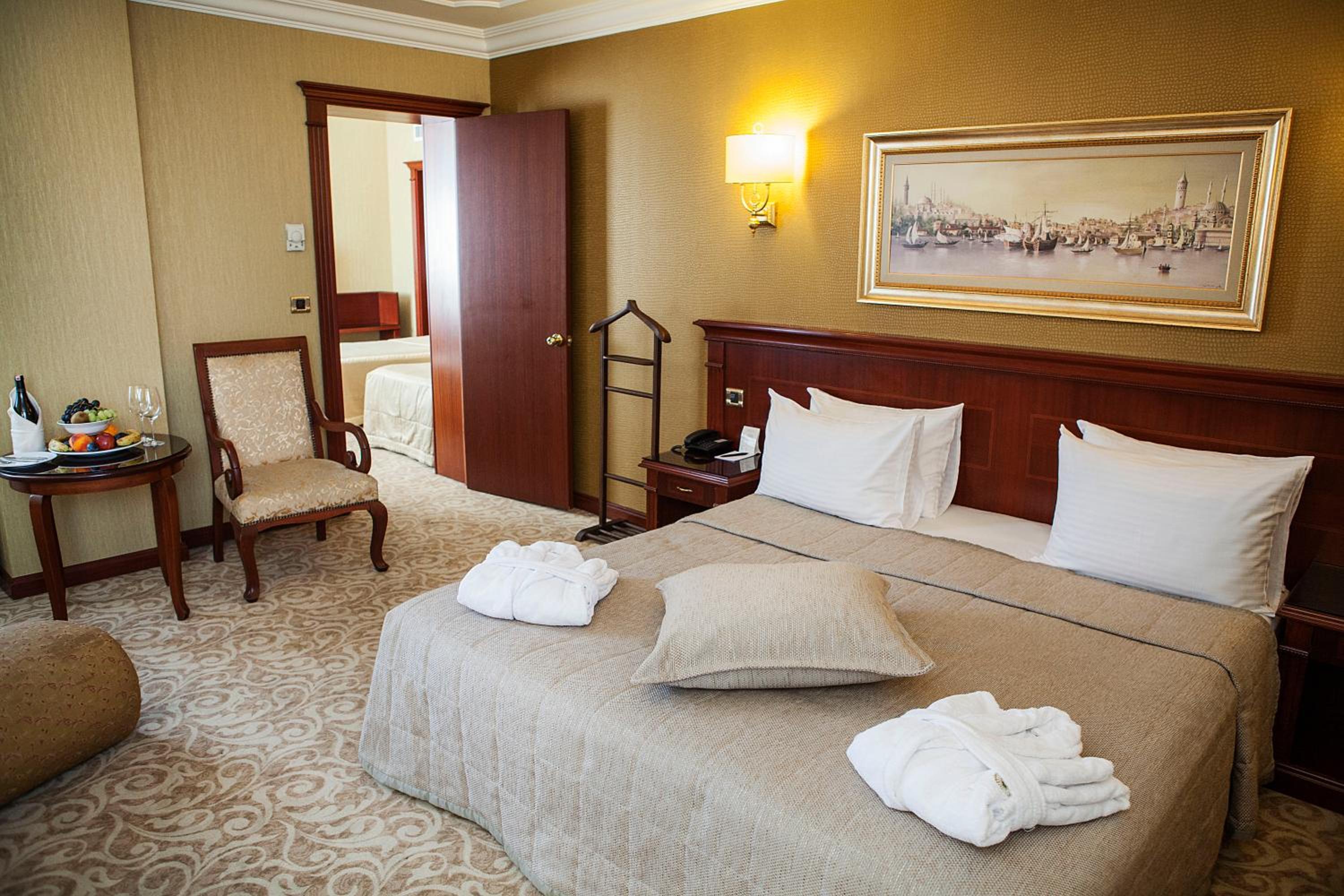 Bilek Istanbul Hotel - Image 13