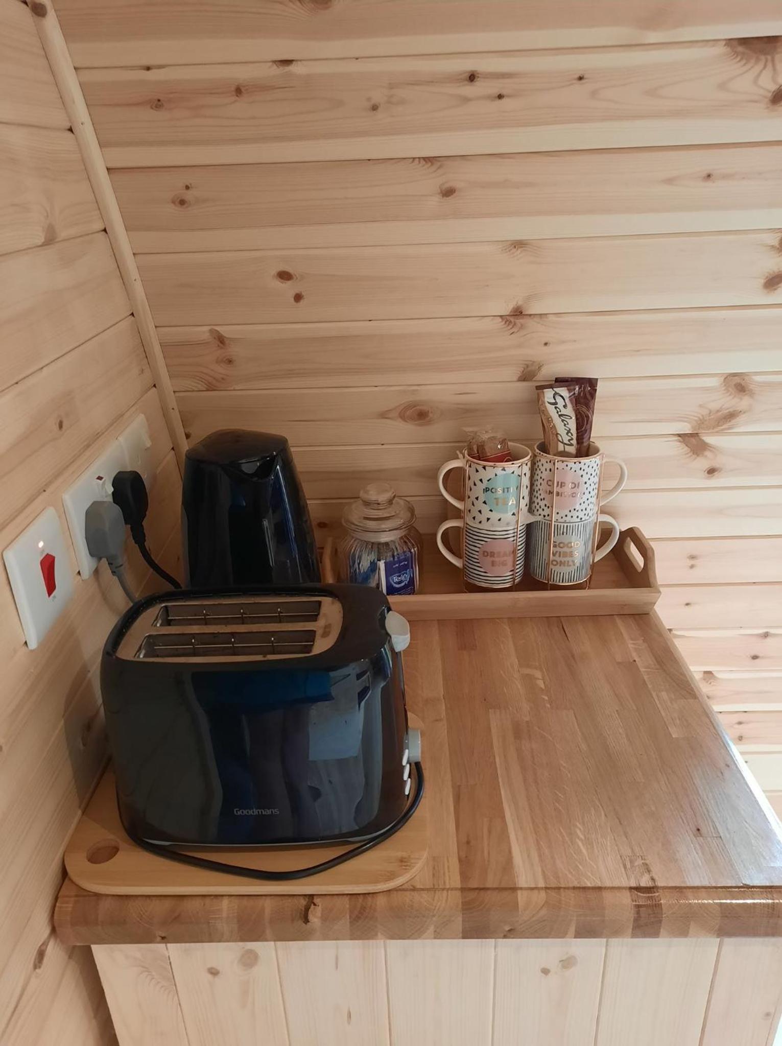 Bwlcheinion Sea View Glamping view 2