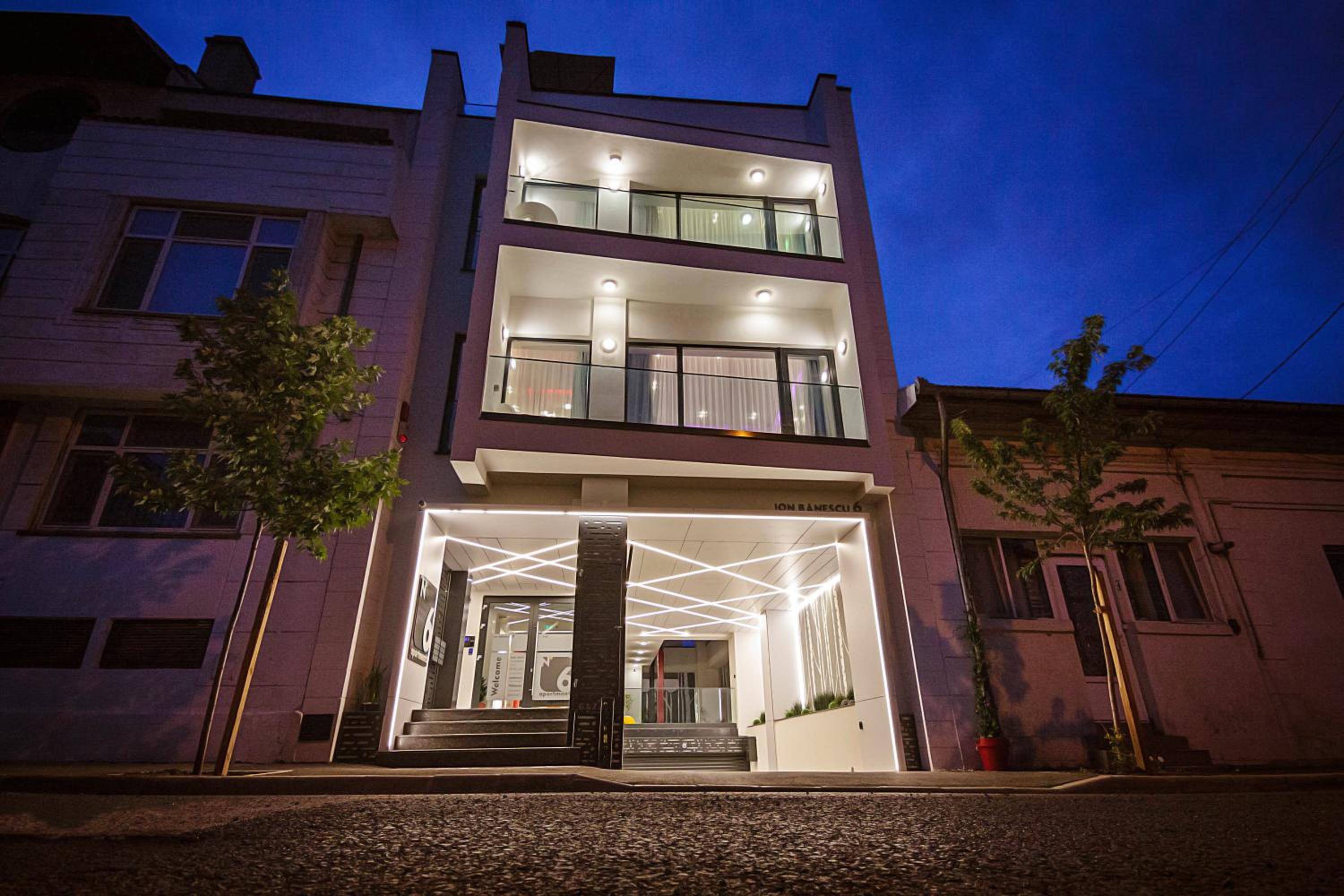 Hotel No 6 Apartments - Image 1