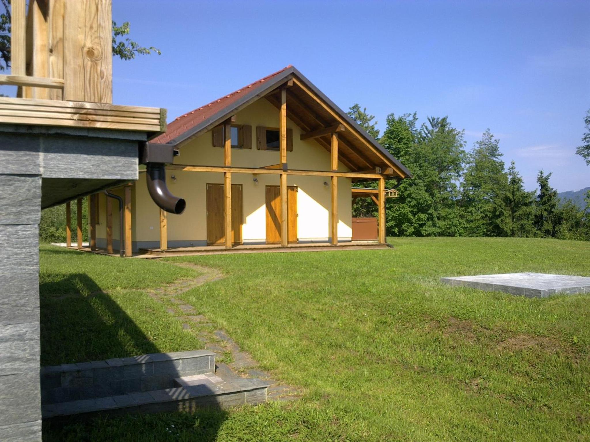 Photo 32