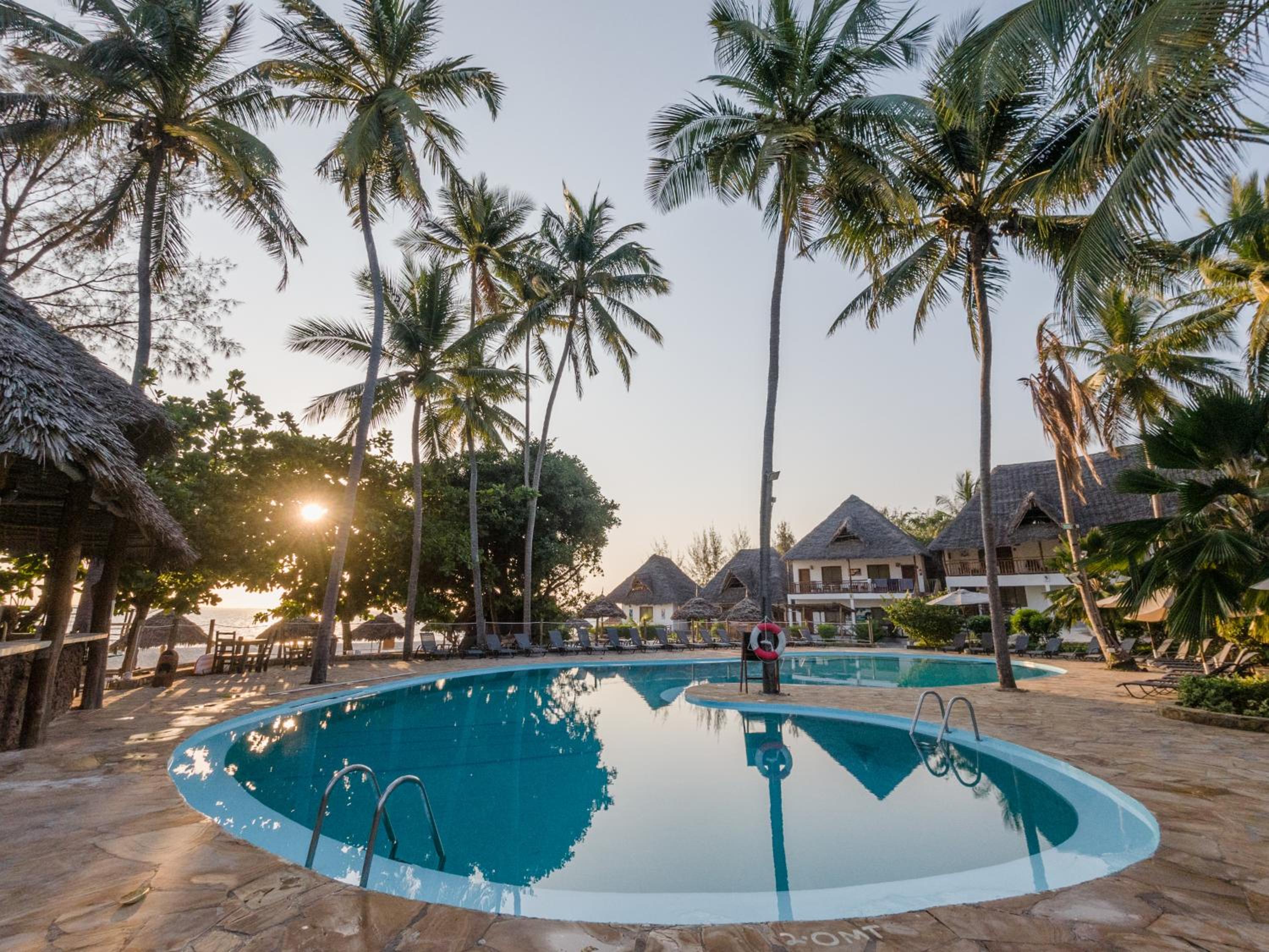 Paradise Beach Resort & Spa