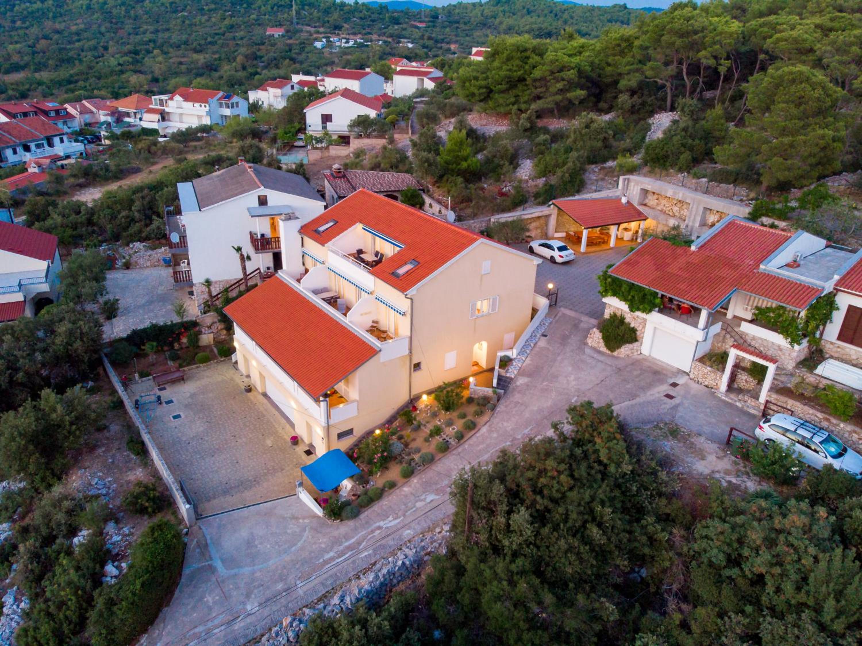 Dvorine view 3