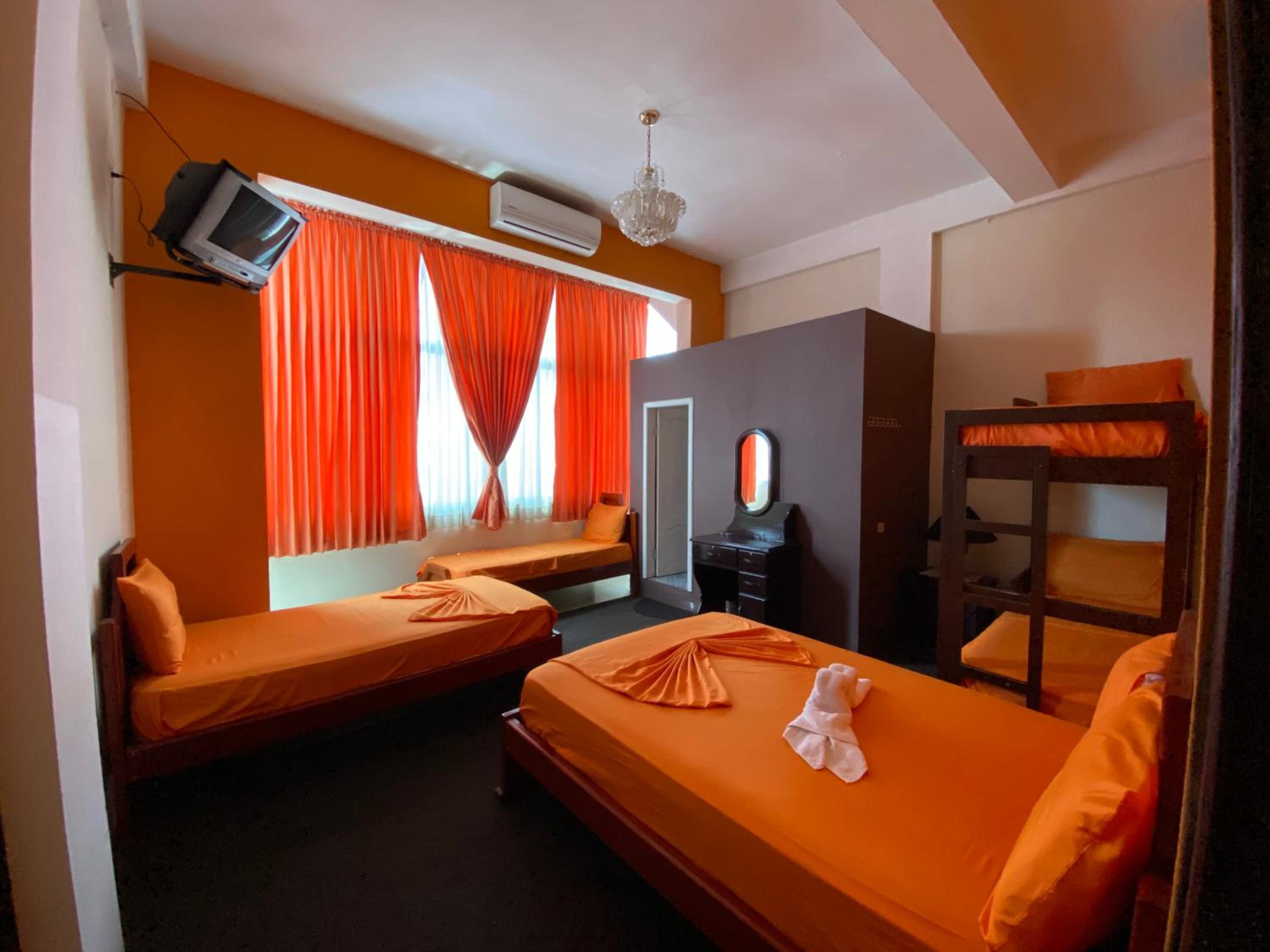 Hostal Puerto Azul