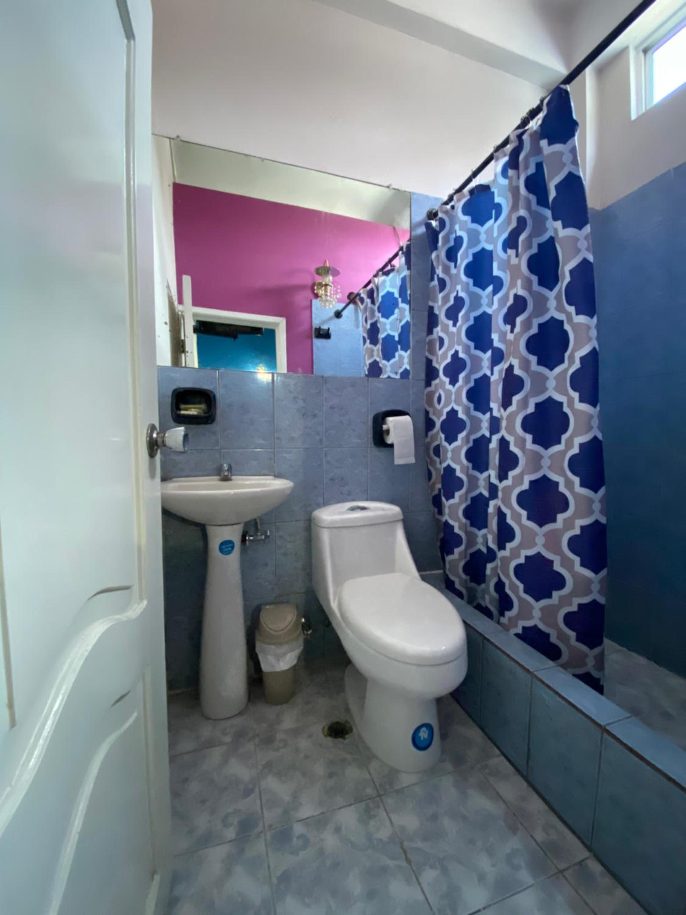 Hostal Puerto Azul