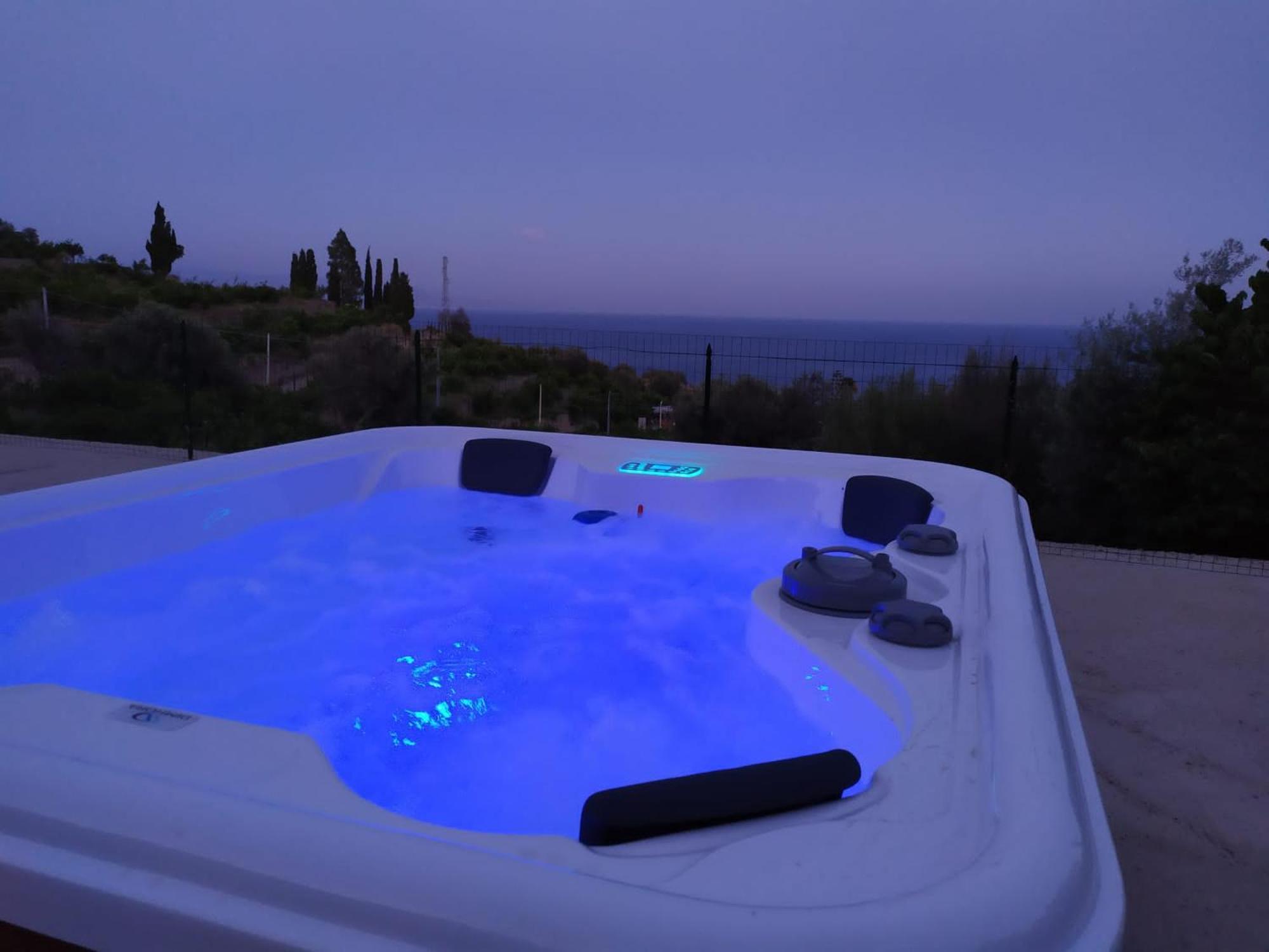 Jacuzzi