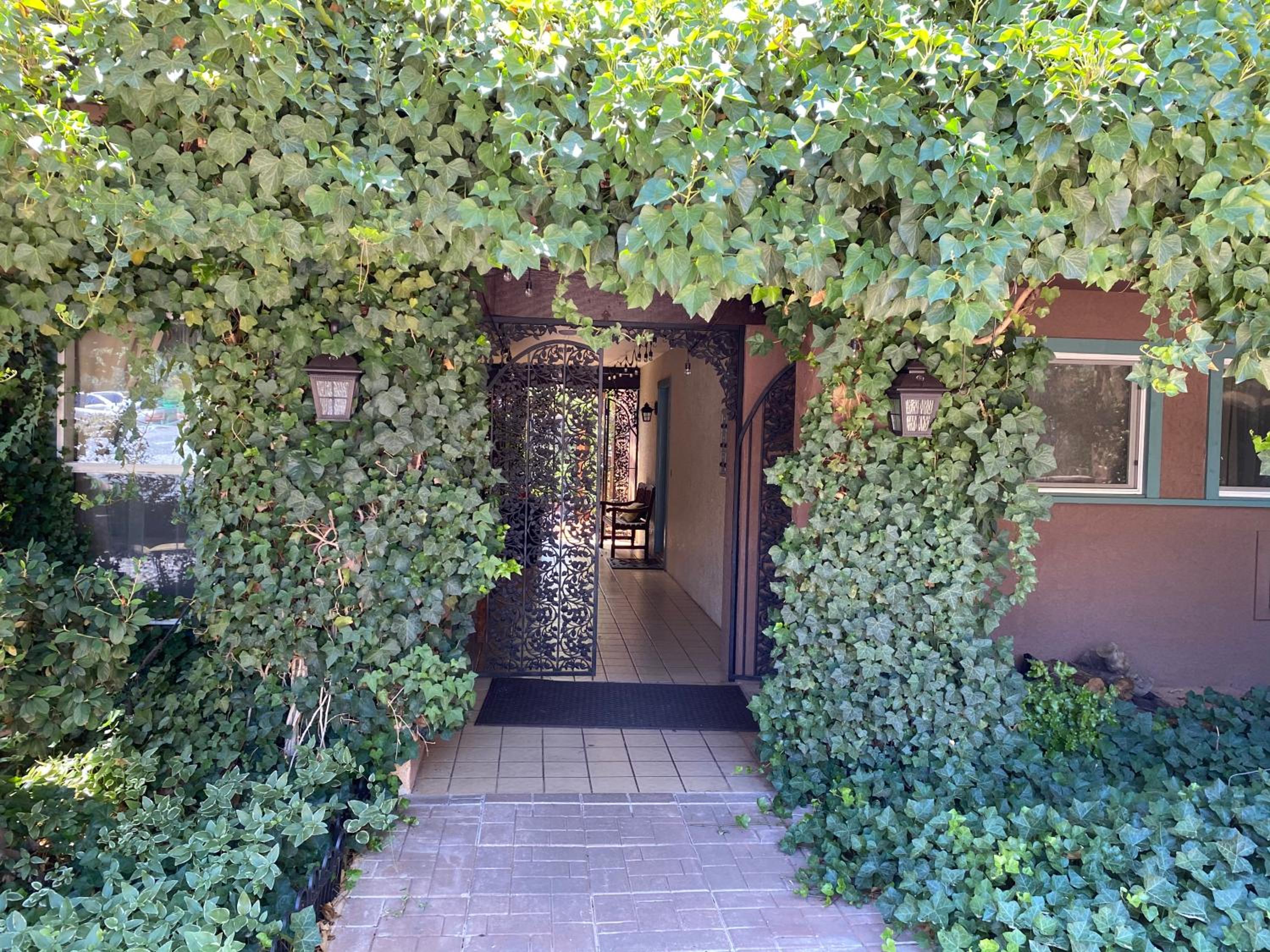 Sedona Vacations - Lantern Light Inn - Romantic Getaway - Property Image 14