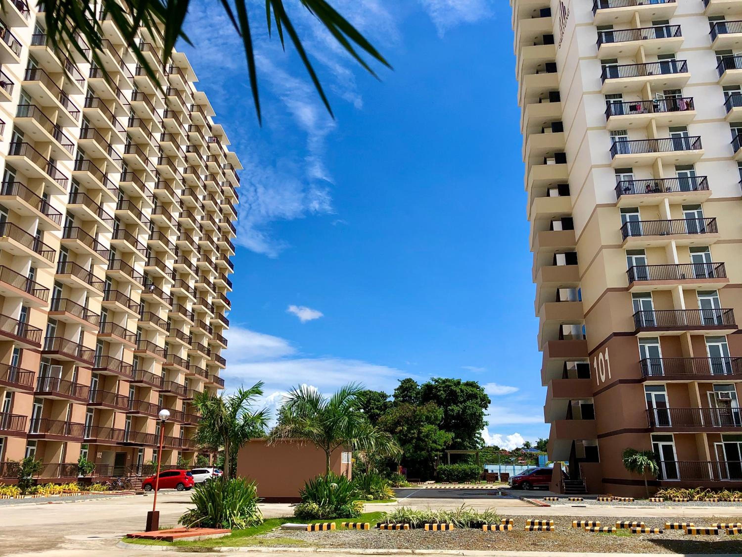 Condo w/ Balcony Near Mactan International Airport