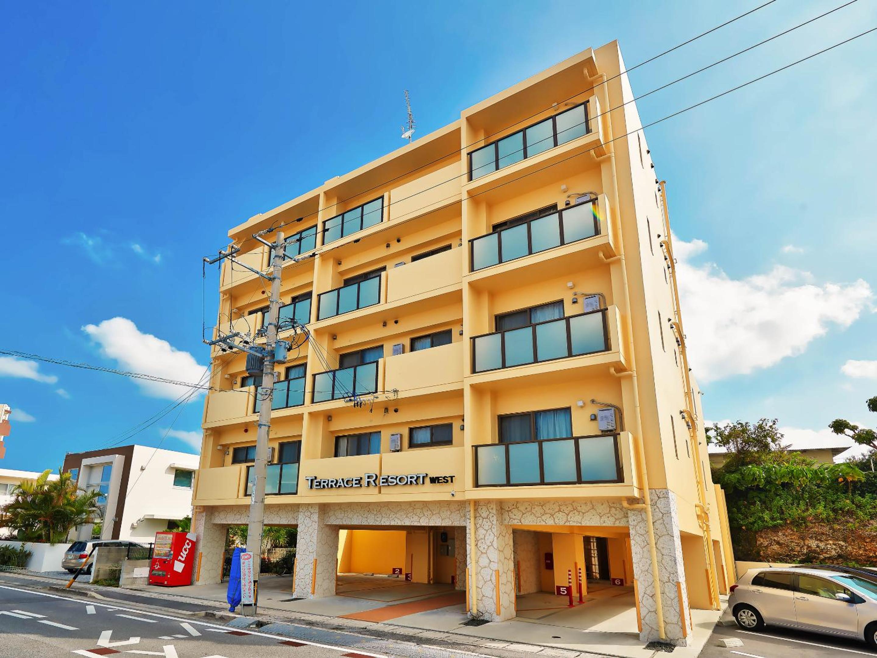 Hotel Terrace Resort Chatan West - Image 1