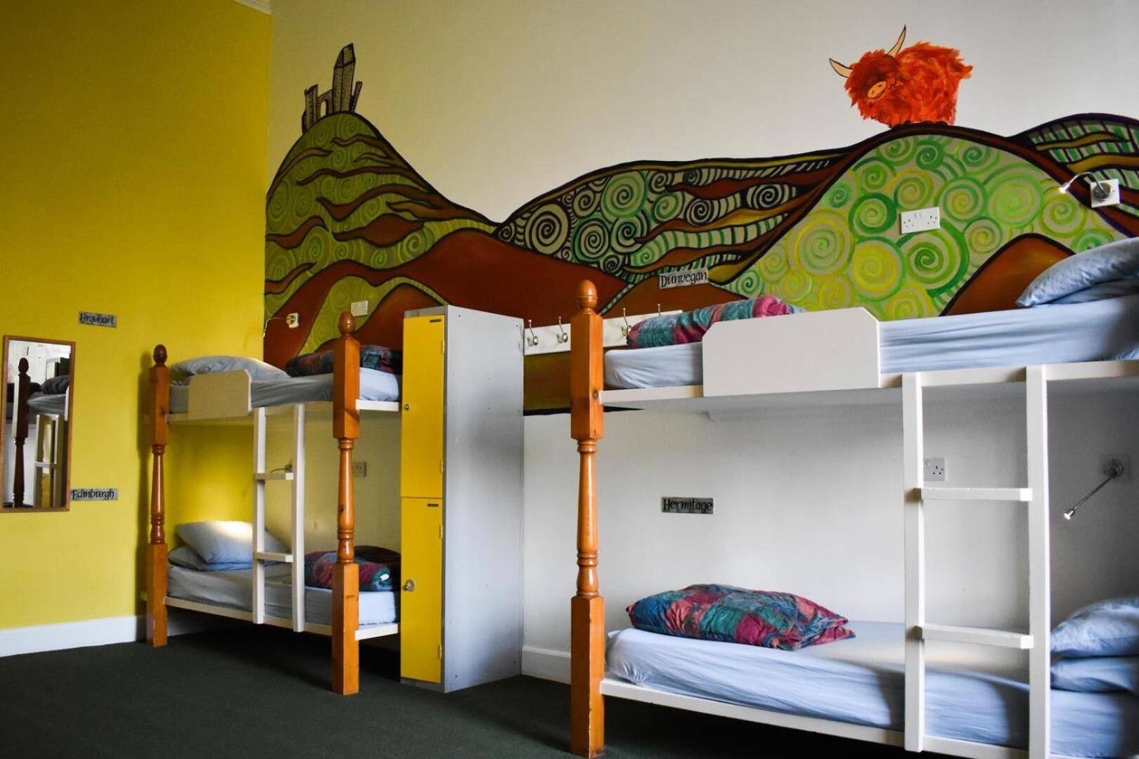 Castle Rock Hostel - Adults Only