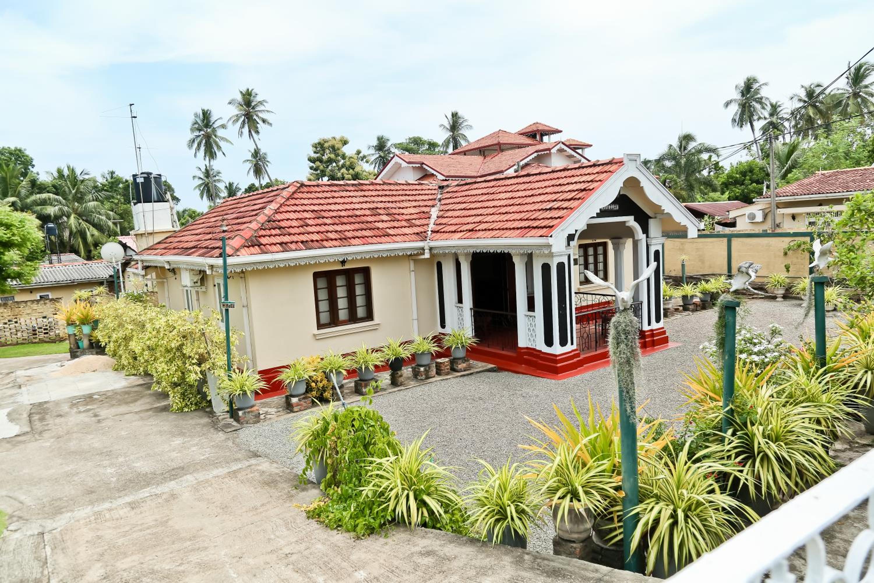Merlyn Villa view 3
