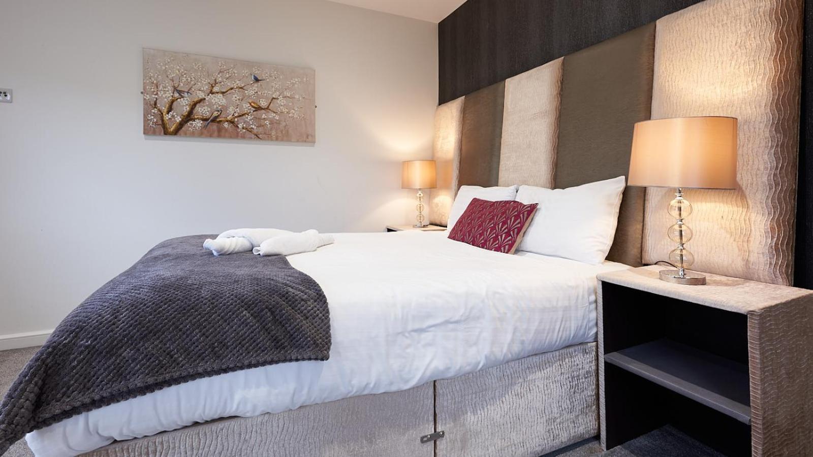 Luxustay Milburn House view 2