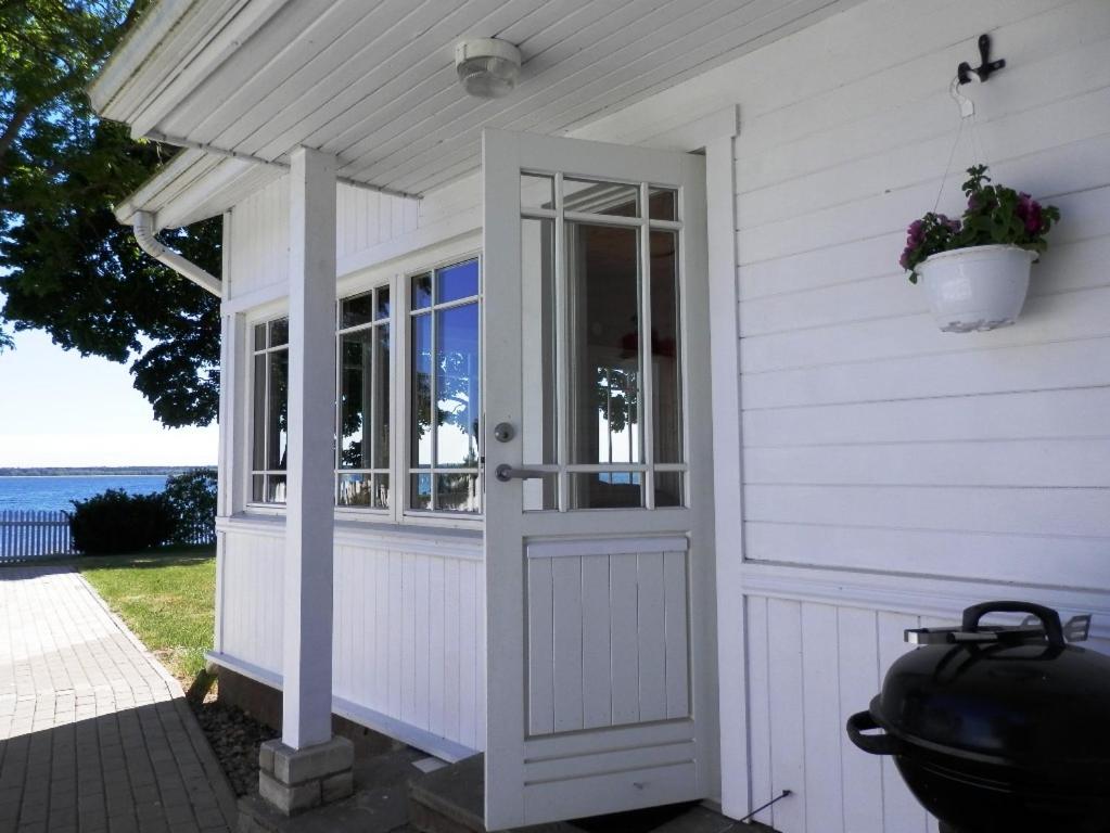 ÄSSA BEACH HOUSE view 2