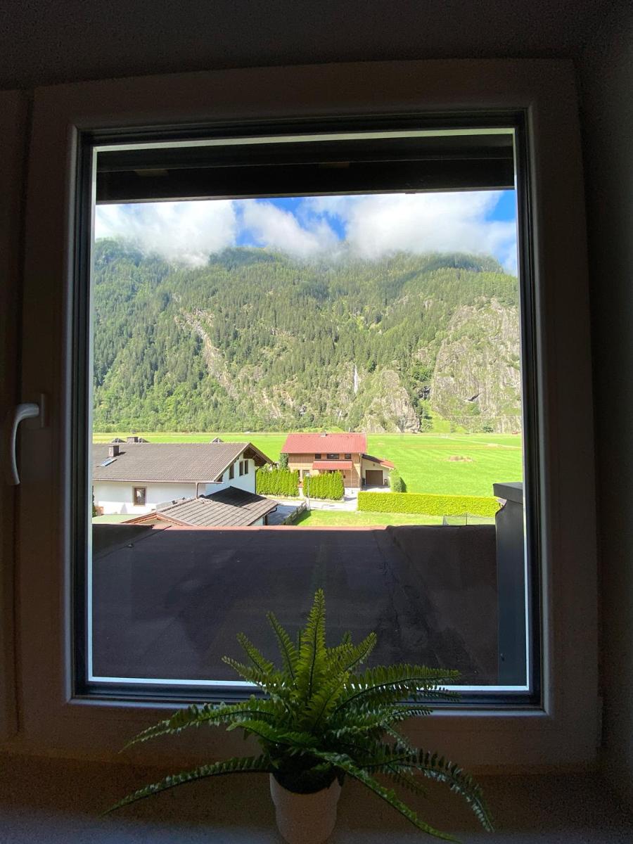 Familien-Apartment mit Balkon und Bergblick