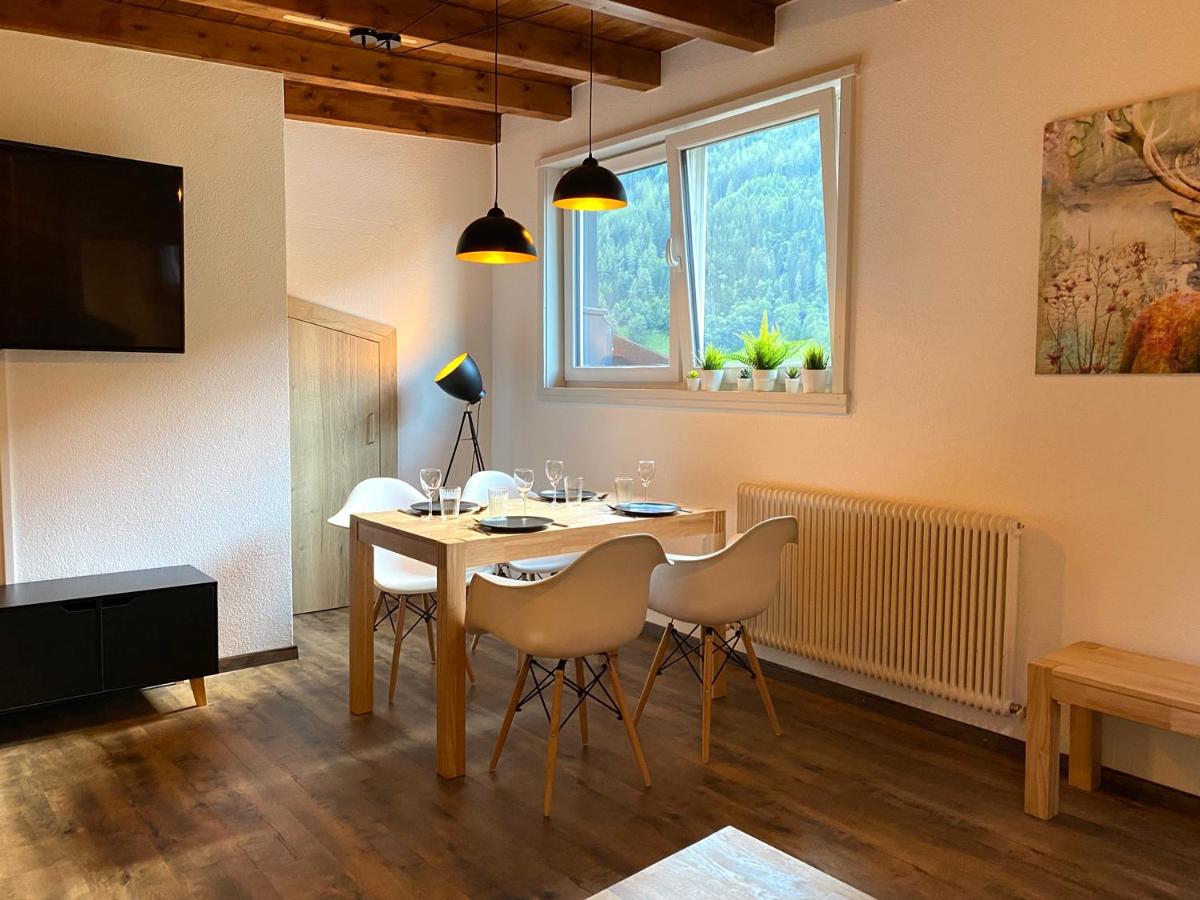 Familien-Apartment mit Balkon und Bergblick