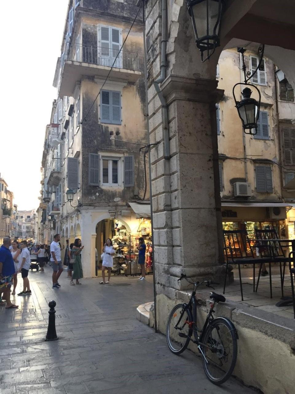 Leone Old Town Apartment view 3