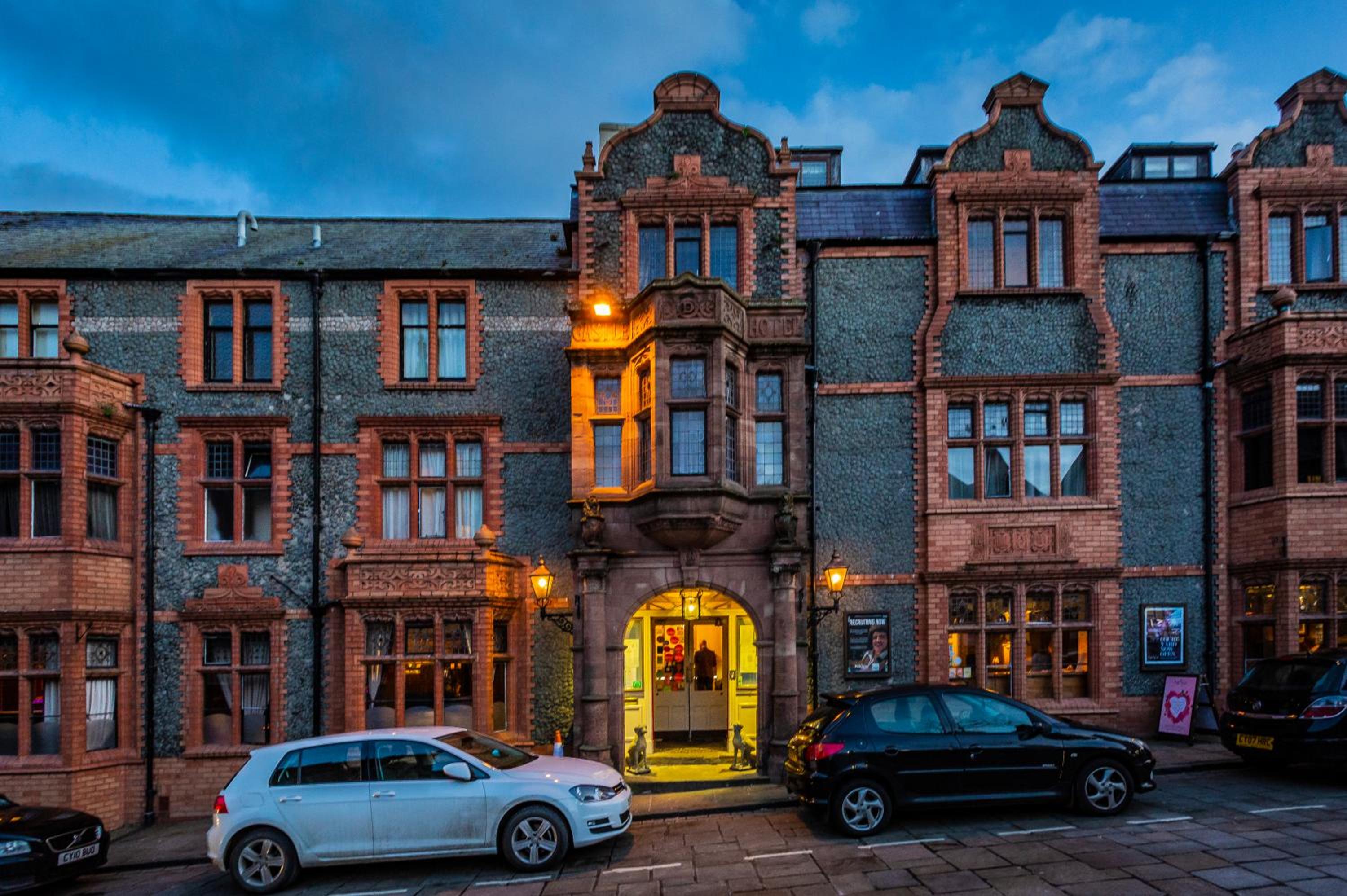 Hotel The Castle Hotel, Conwy, North Wales - Image 1