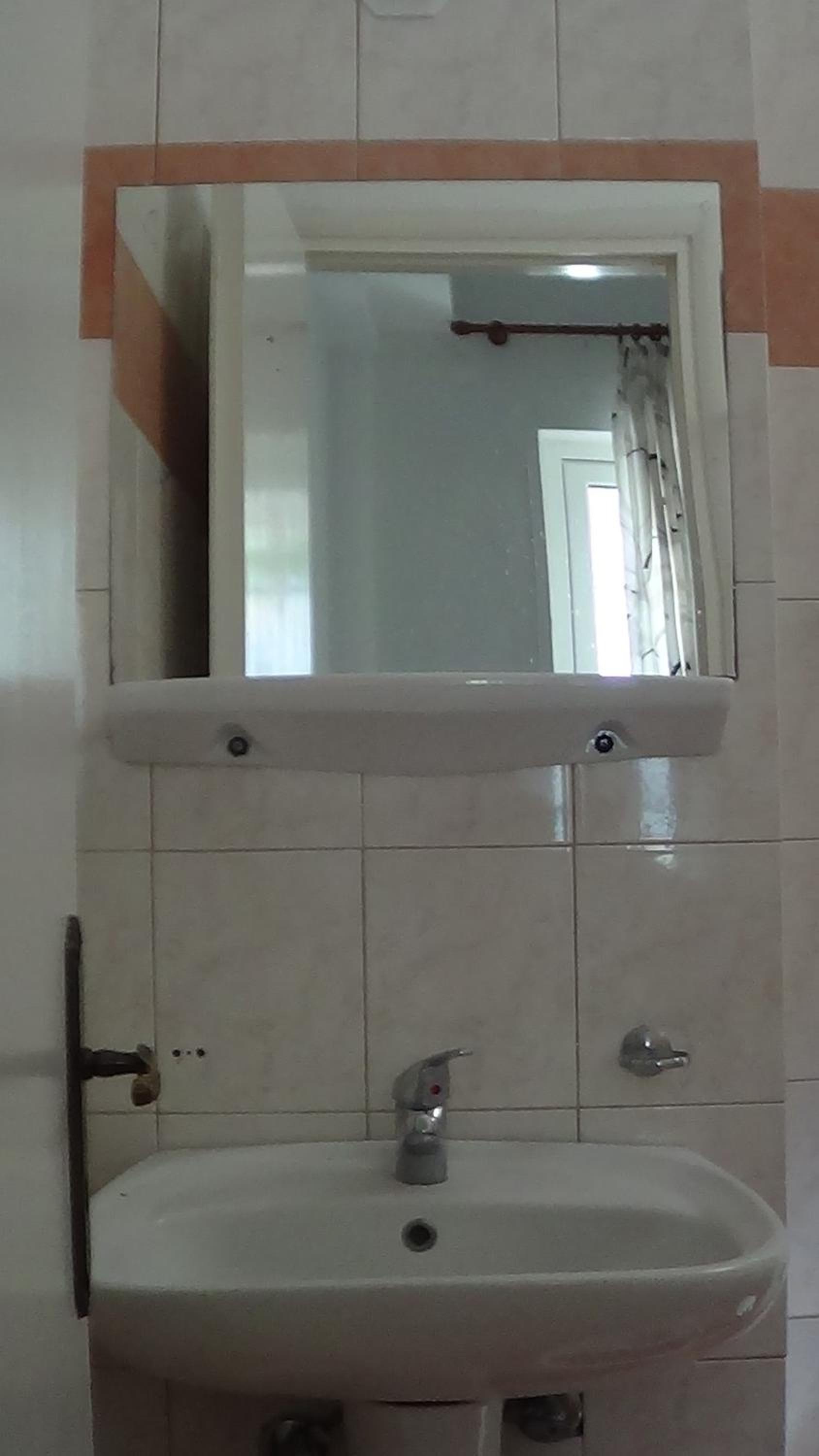 Mouroukis Rooms