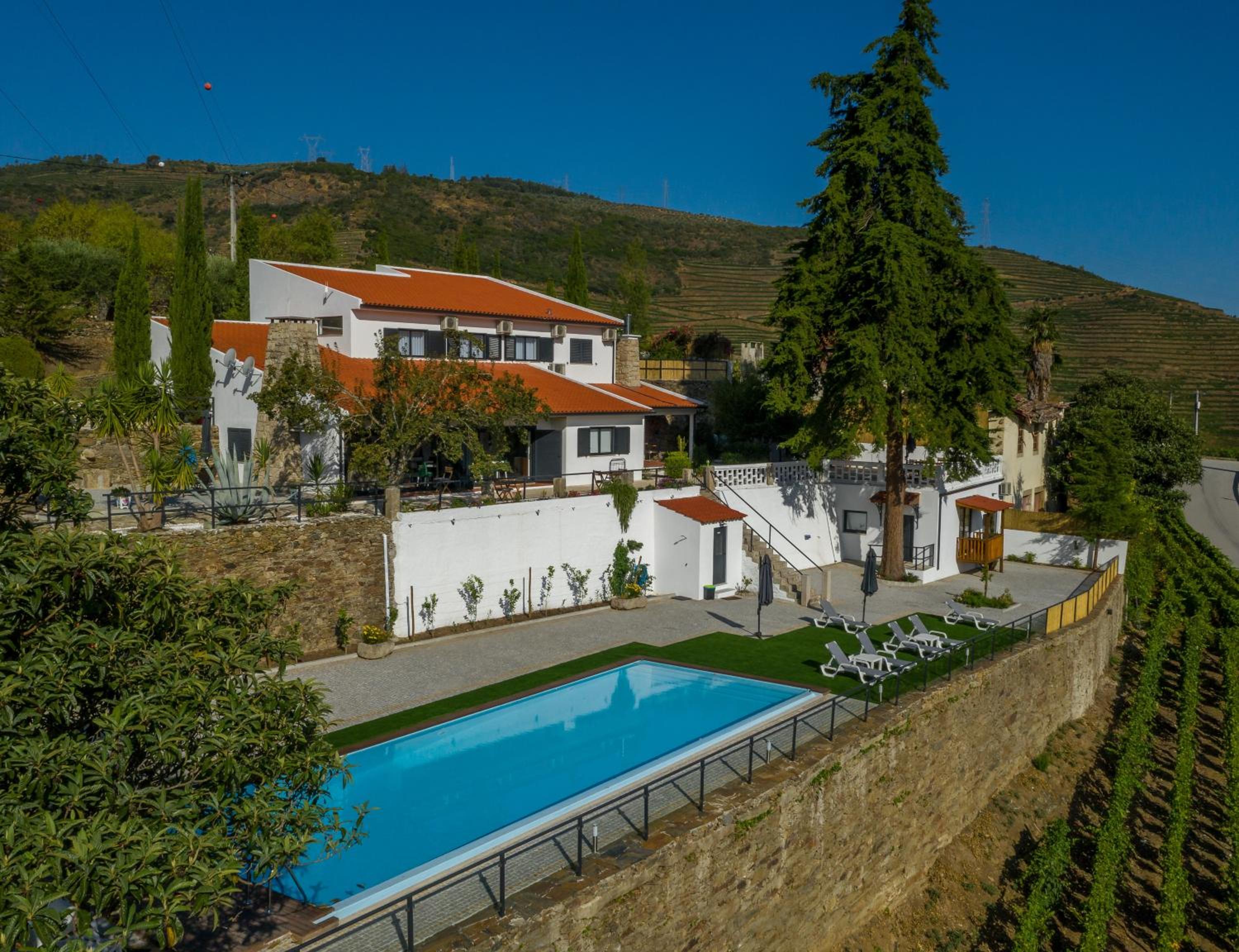 Hotel Quinta da Portela Douro - Image 1
