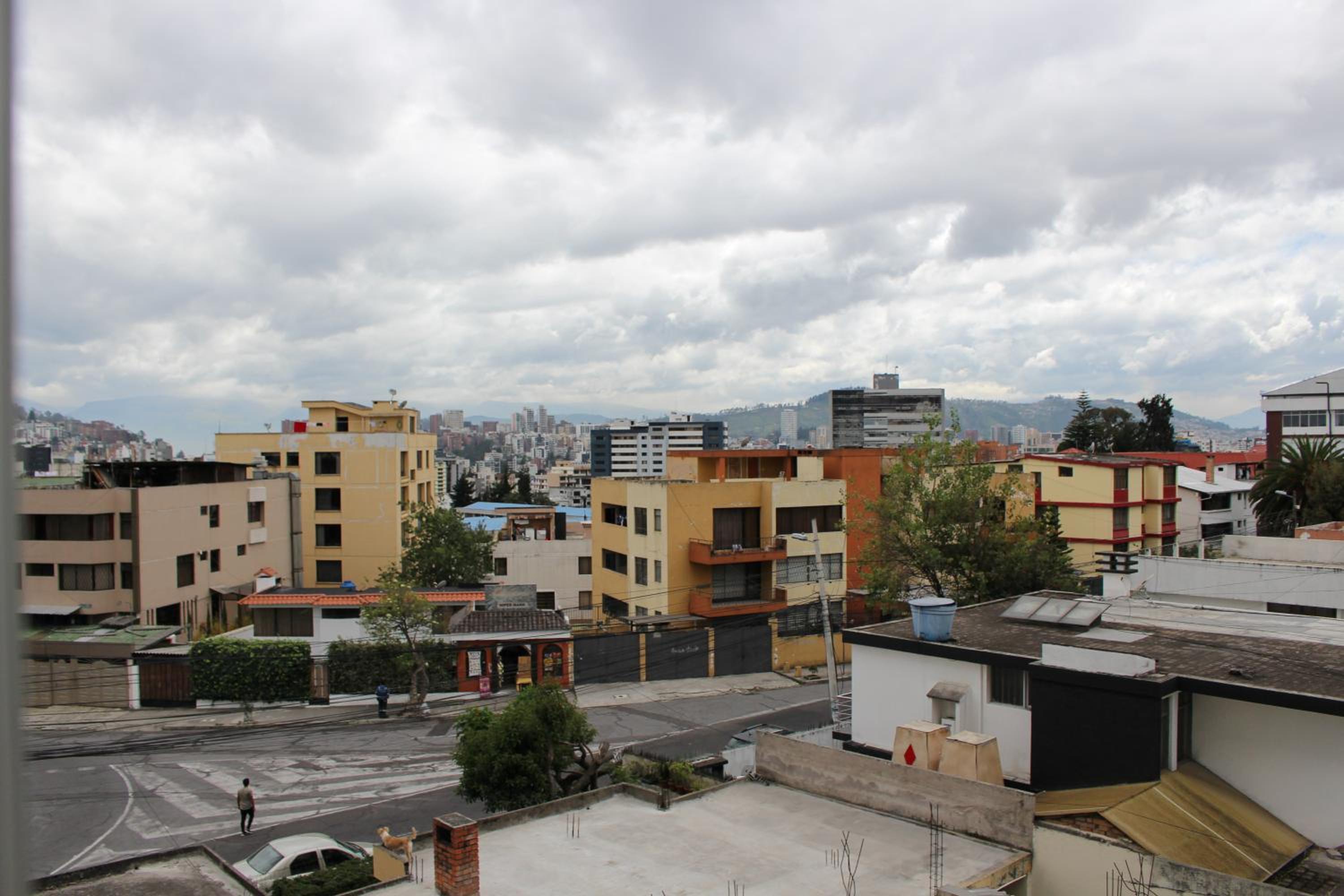 Suit Torre Sofia view 3