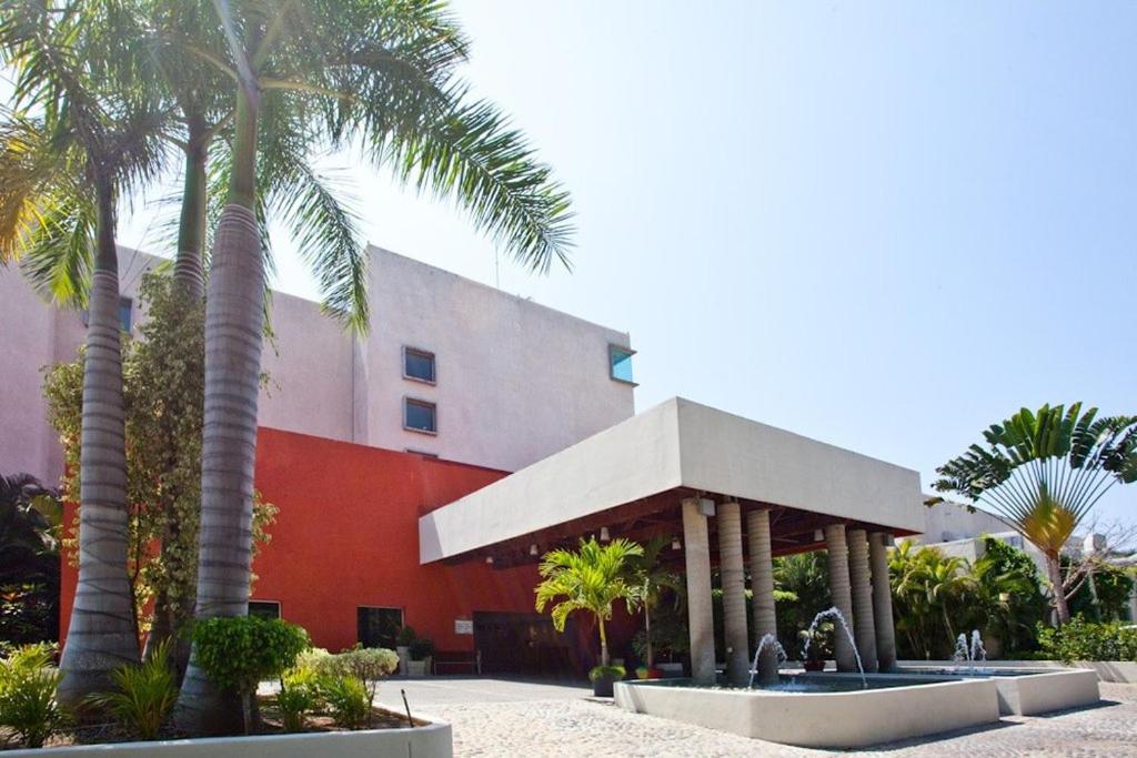 Hotel Gamma Plaza Ixtapa - Image 1