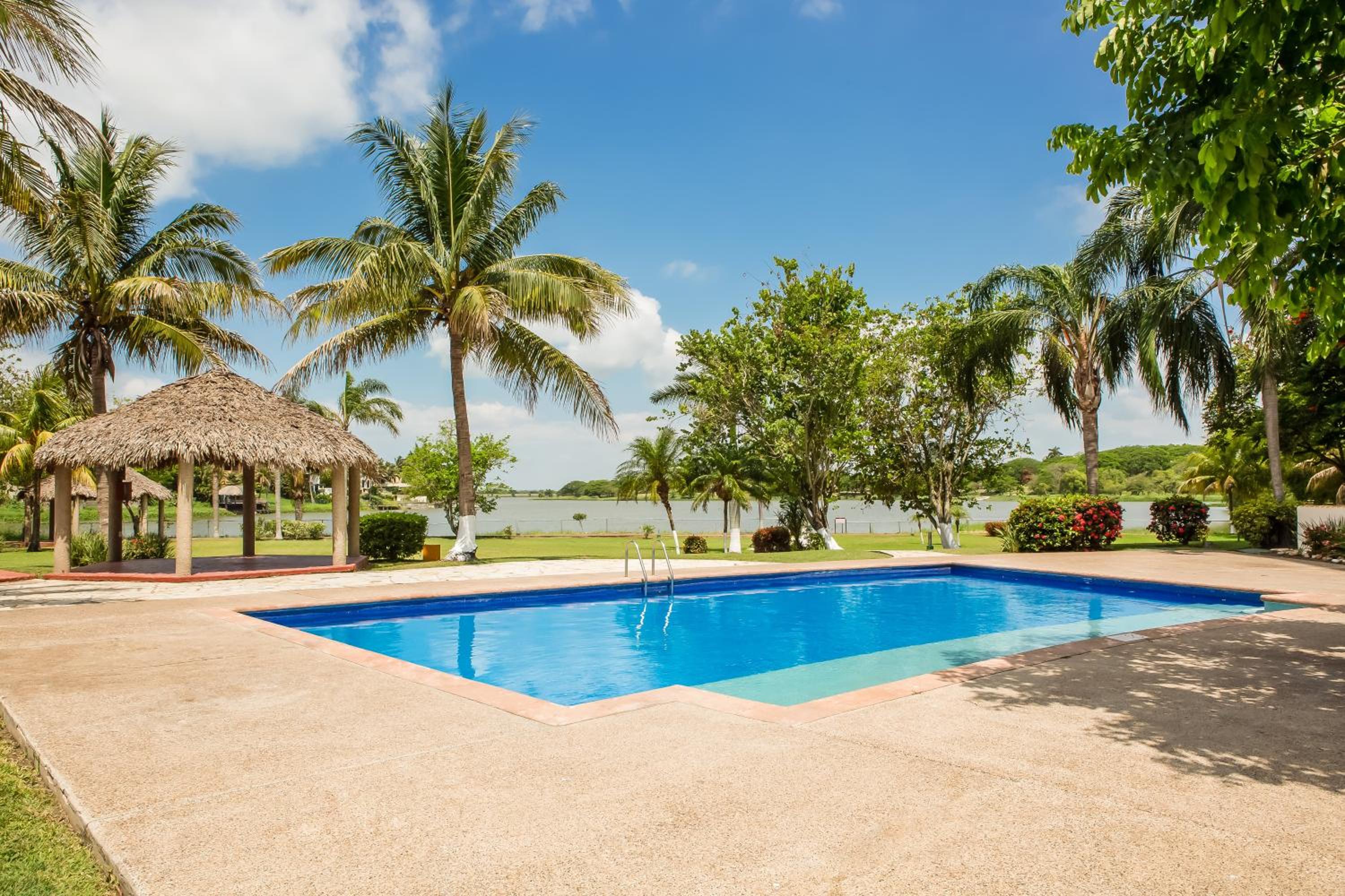 Tampico Vacations - Fiesta Inn Tampico - Property Image 42