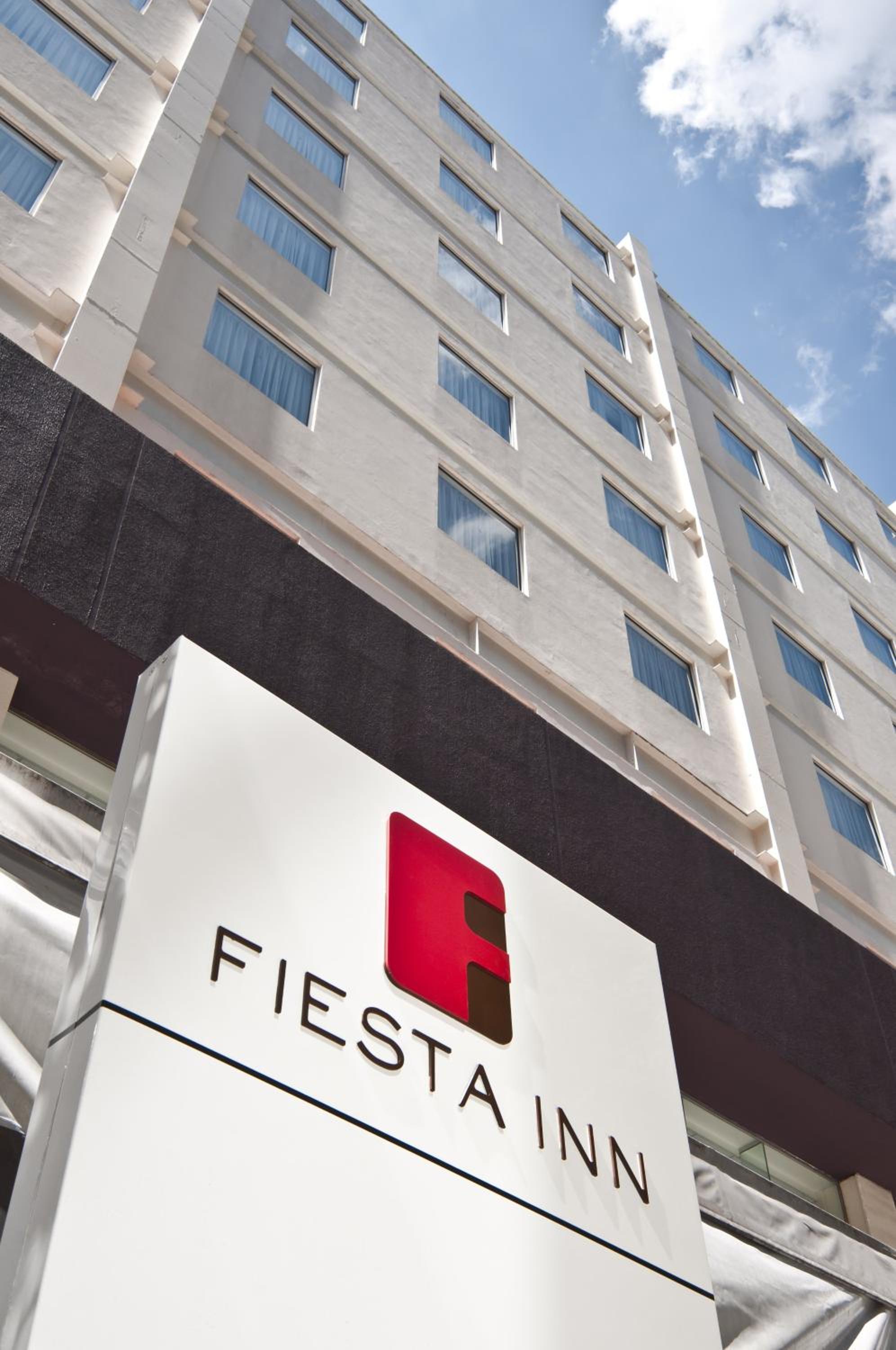 Hotel Fiesta Inn Insurgentes Sur - Image 1