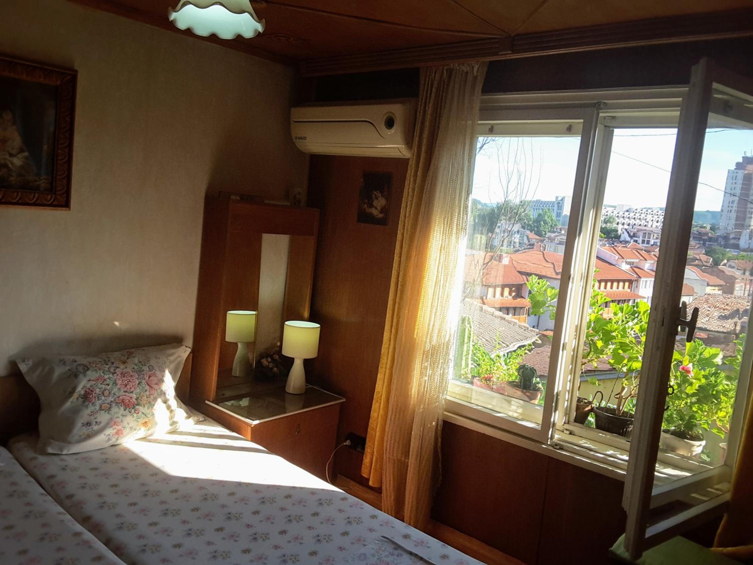 Diana Guesthouse