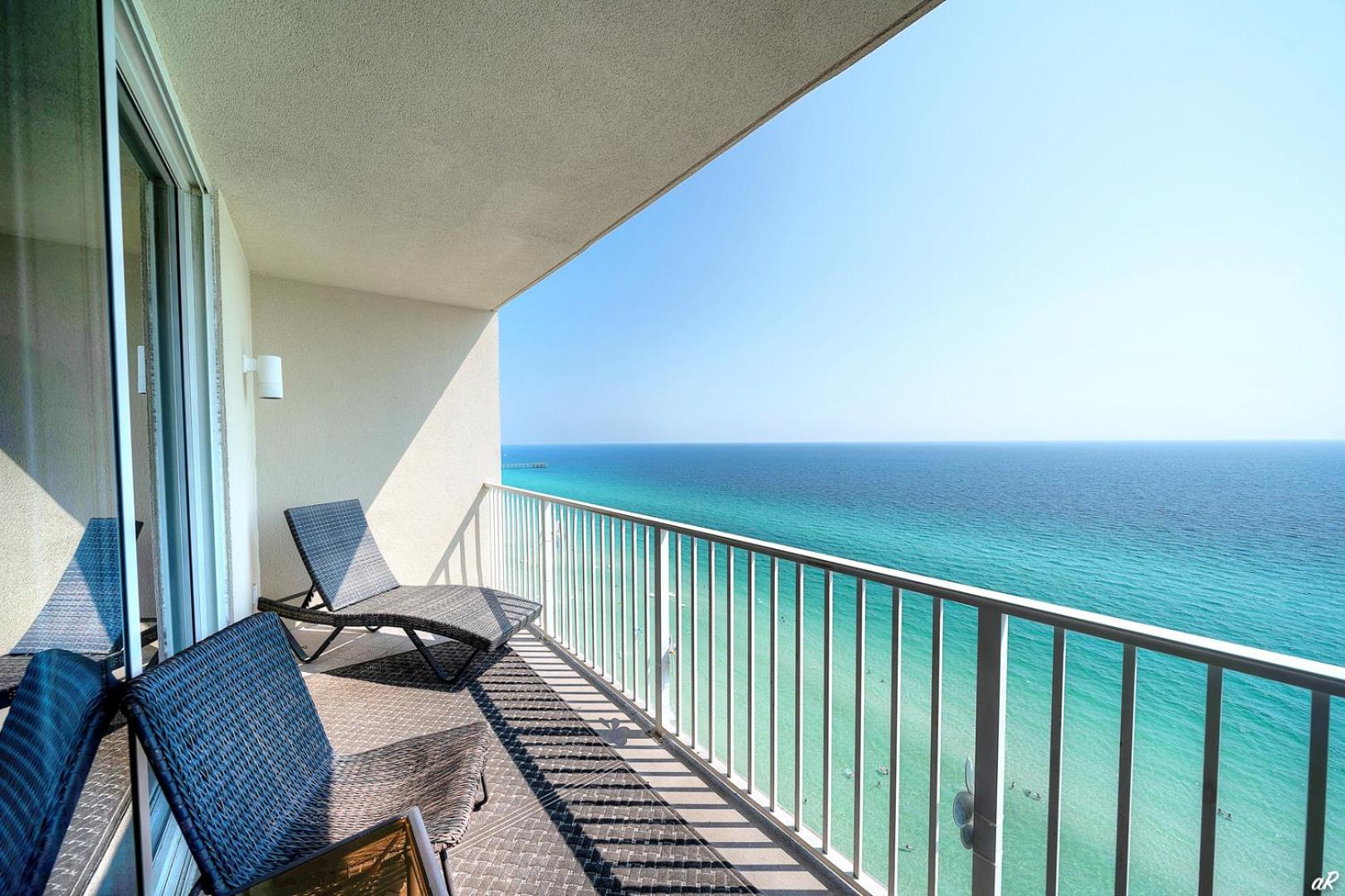 Amazing Sunset Oceanfront Condo