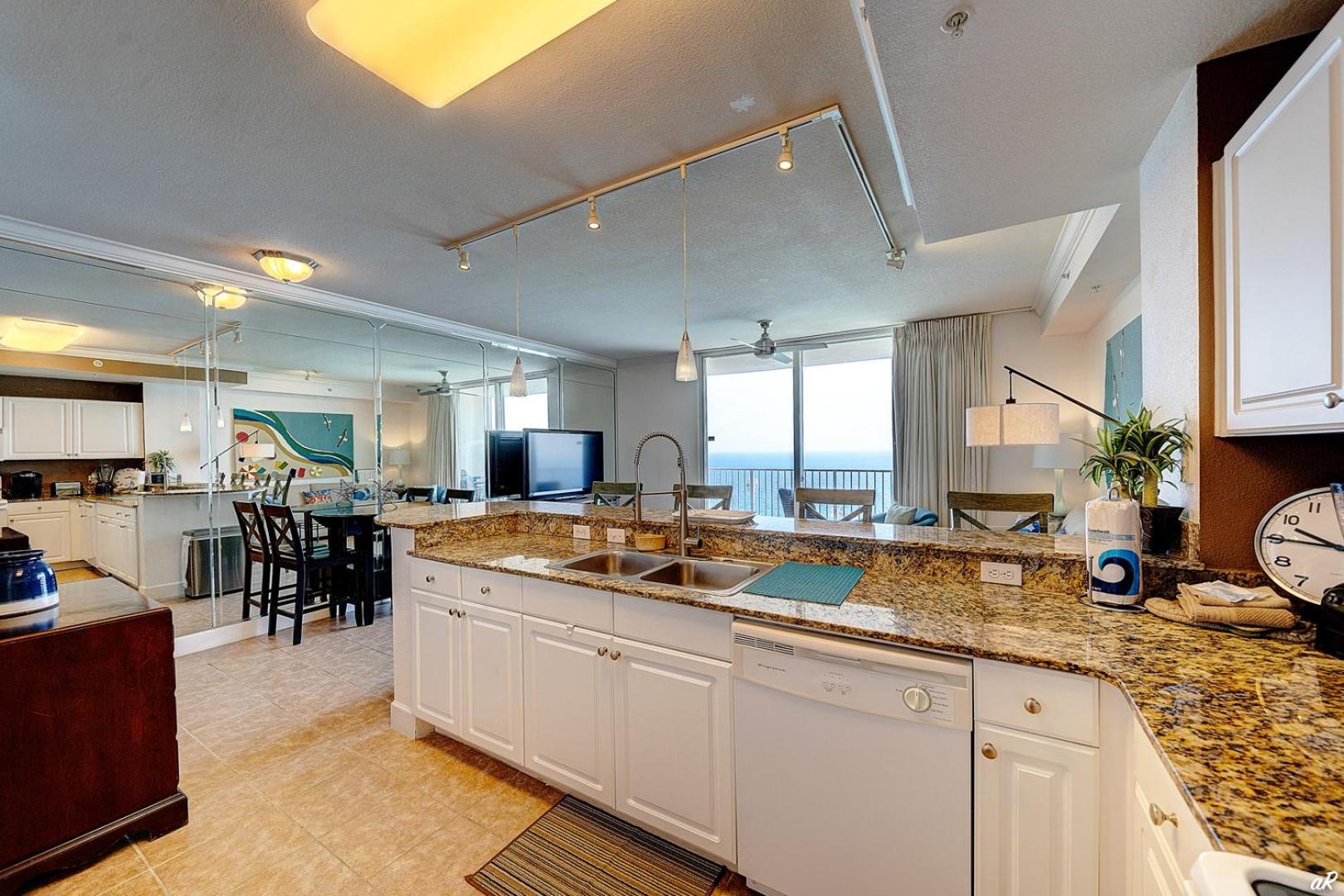 Amazing Sunset Oceanfront Condo