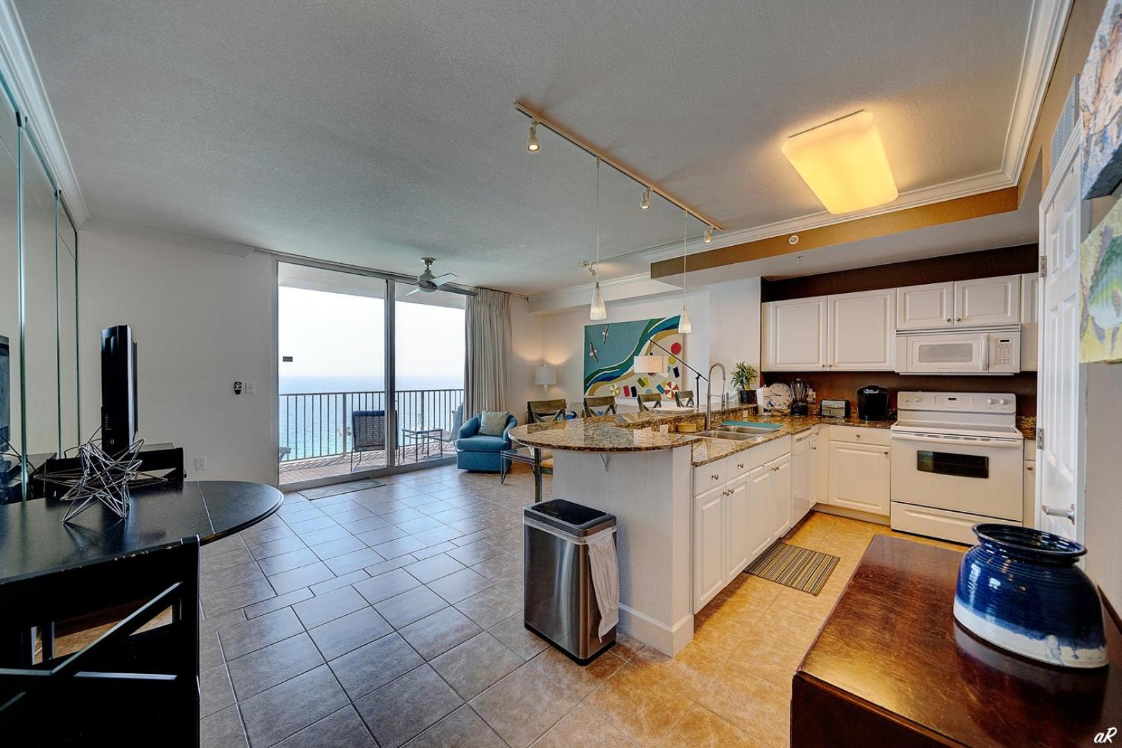 Amazing Sunset Oceanfront Condo