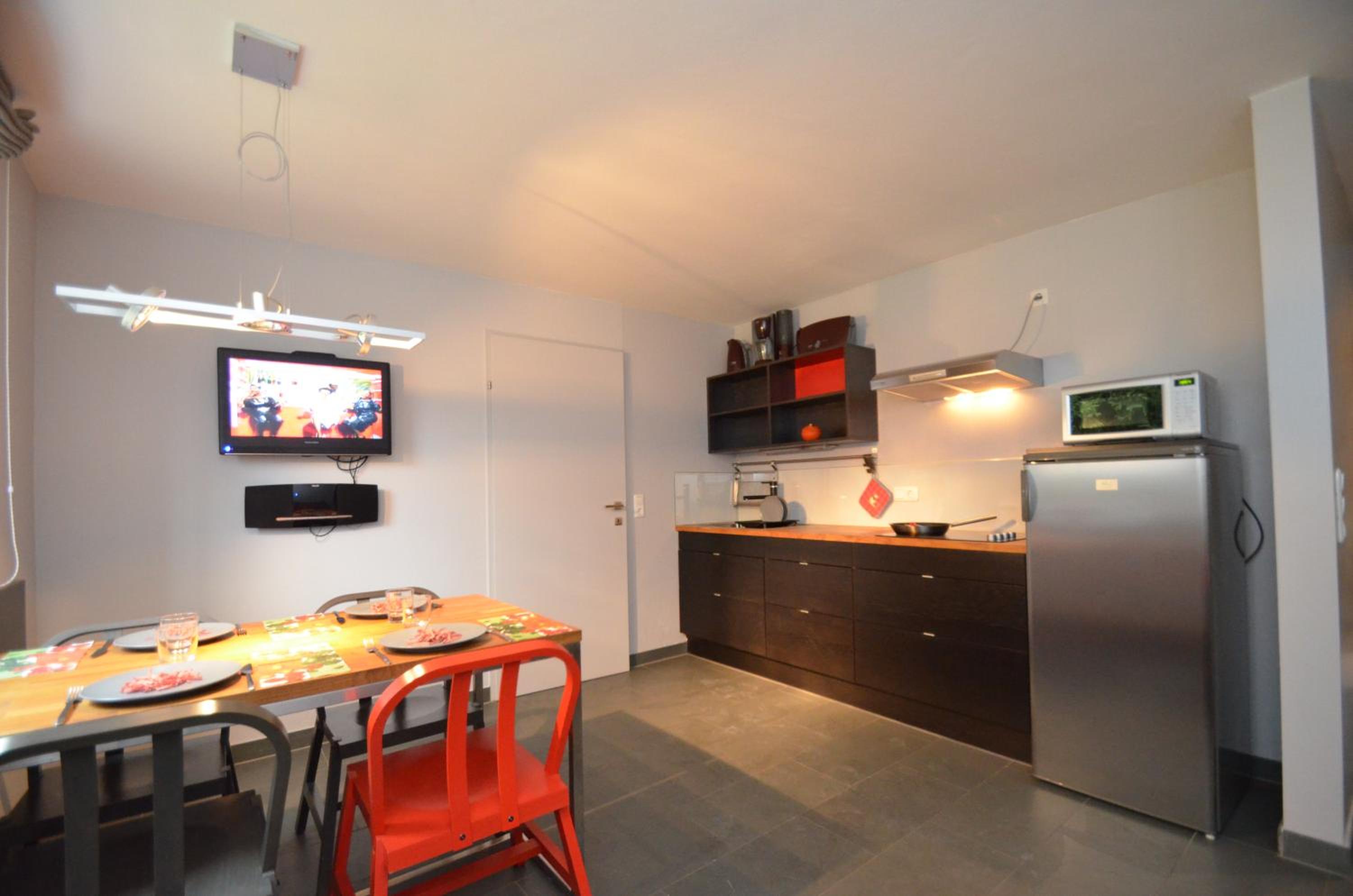 Apartmenthouse 5 Seasons - incl SUMMER CARD by All in One Apartments