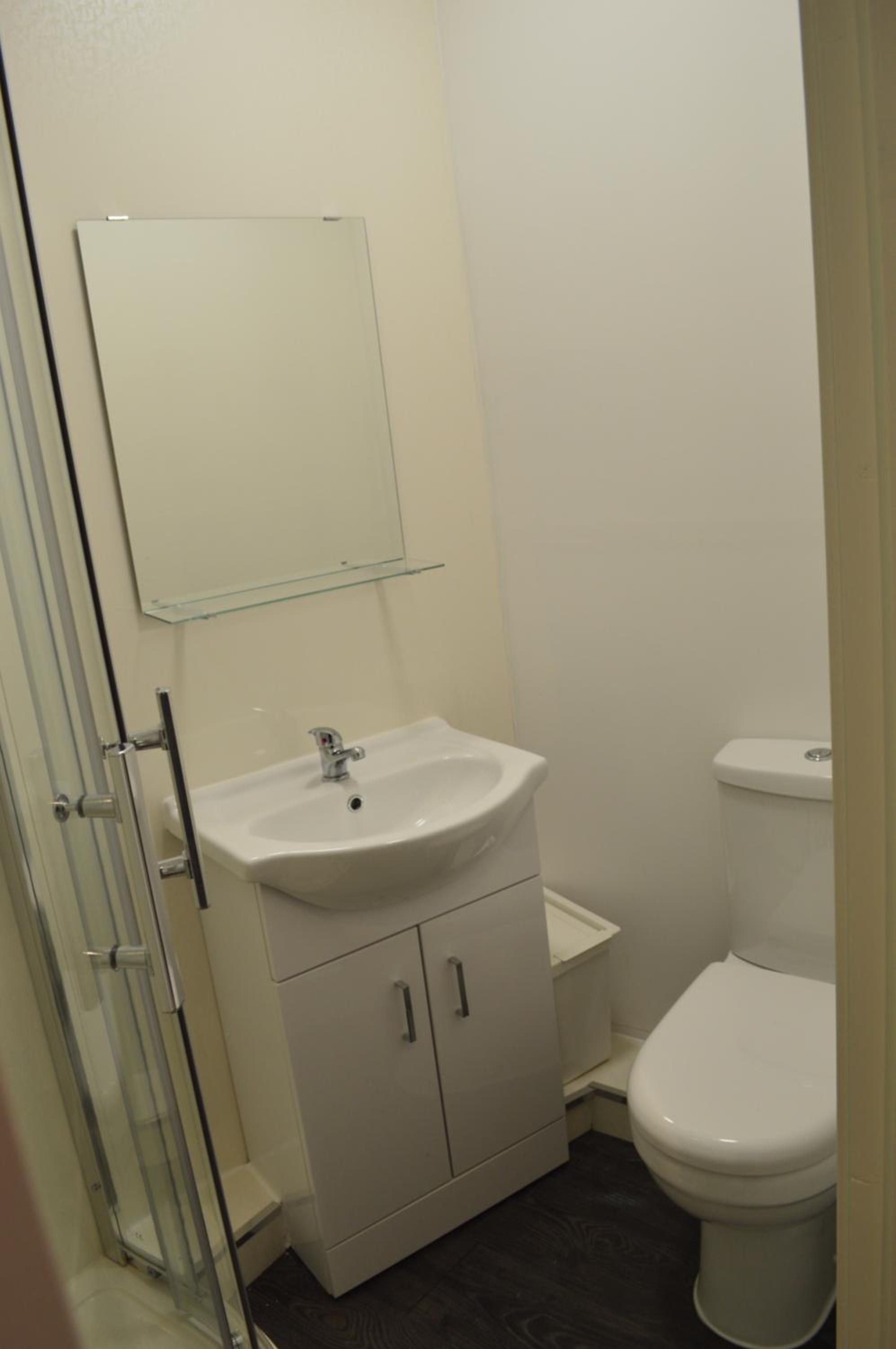 Leicester Vacations - Bell Gate House - Property Image 6