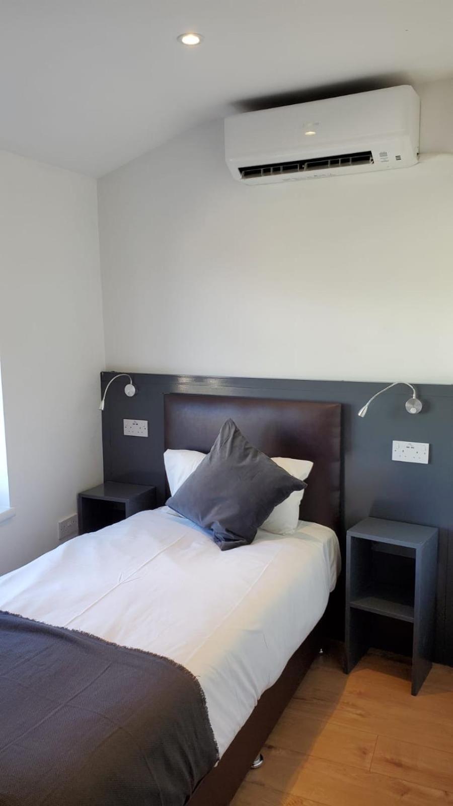 Leicester Vacations - Bell Gate House - Property Image 3
