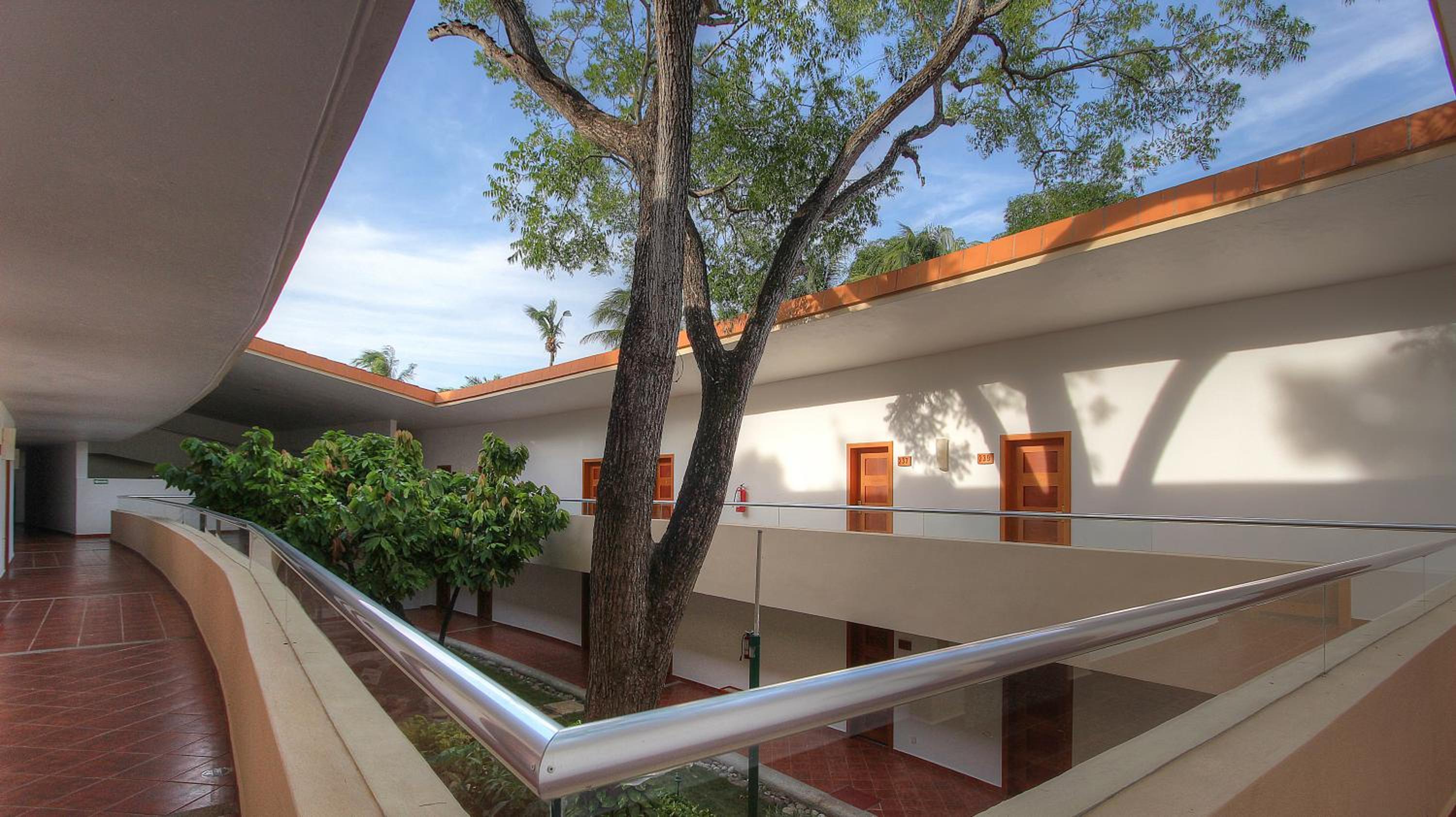 Hotel Fiesta Inn Villahermosa Cencali - Image 1