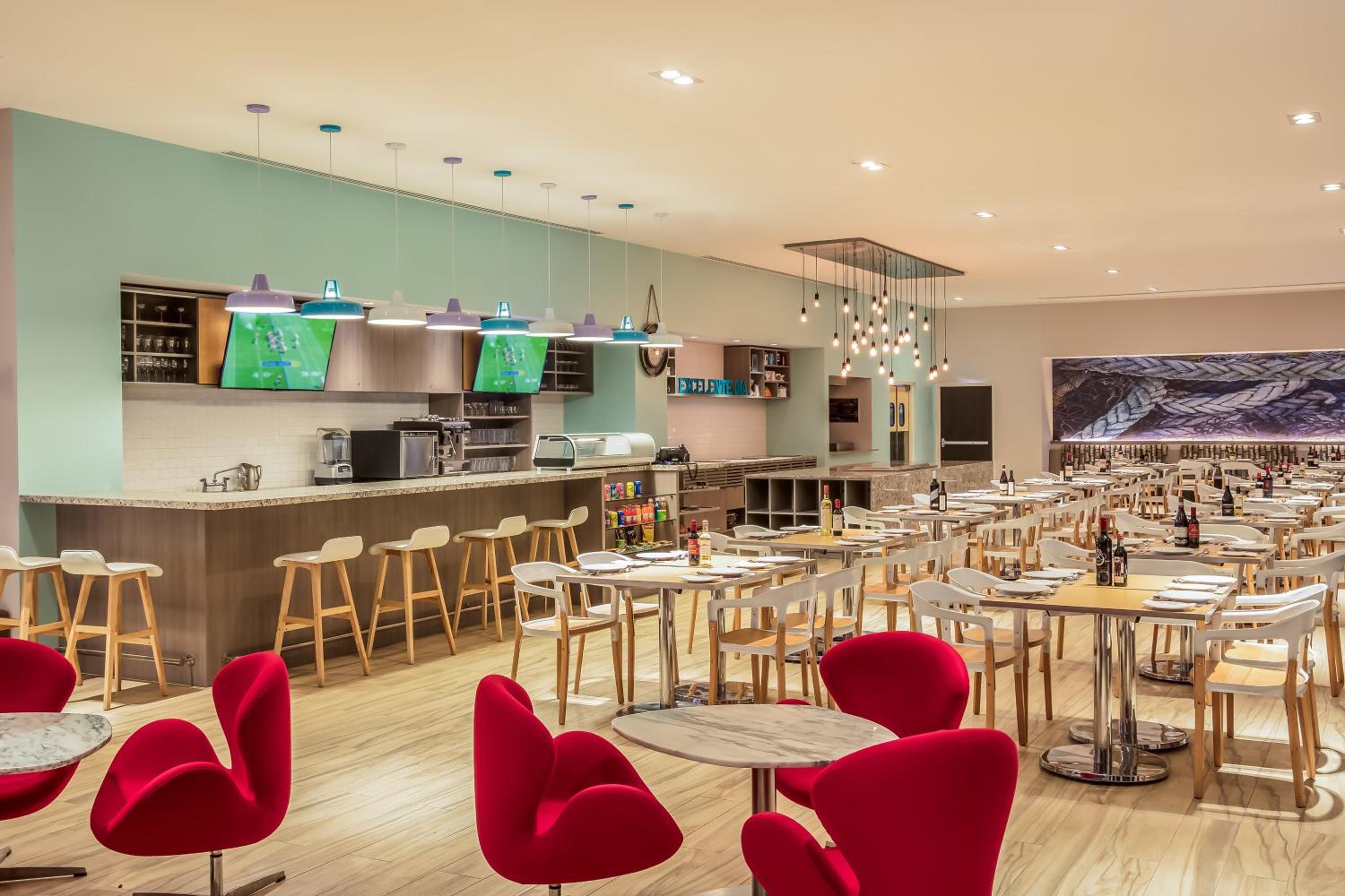 Los Mochis Vacations - Fiesta Inn Los Mochis - Property Image 12