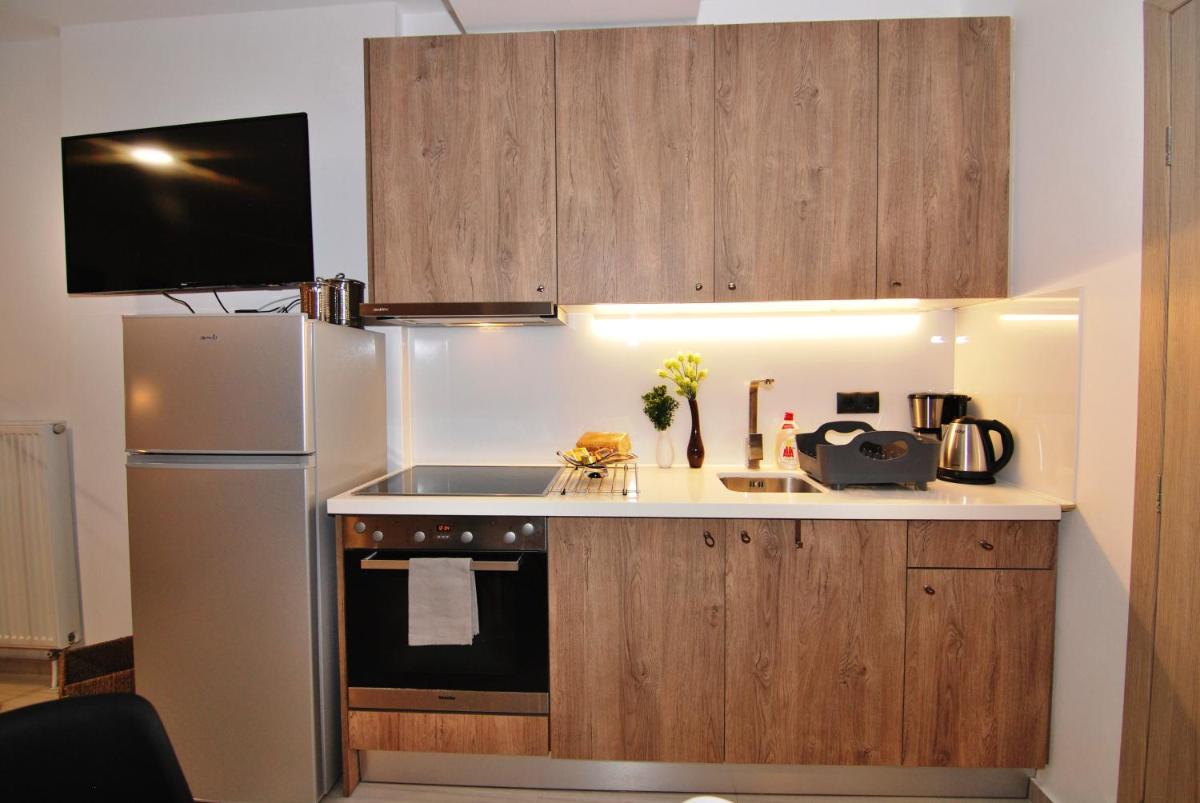 Brand New Cozy Basement Apartment photo 3