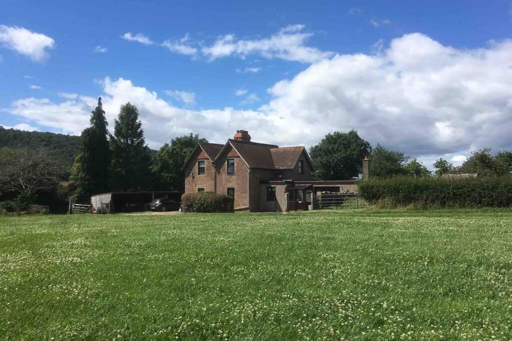 Forest of Dean Country Cottage view 2