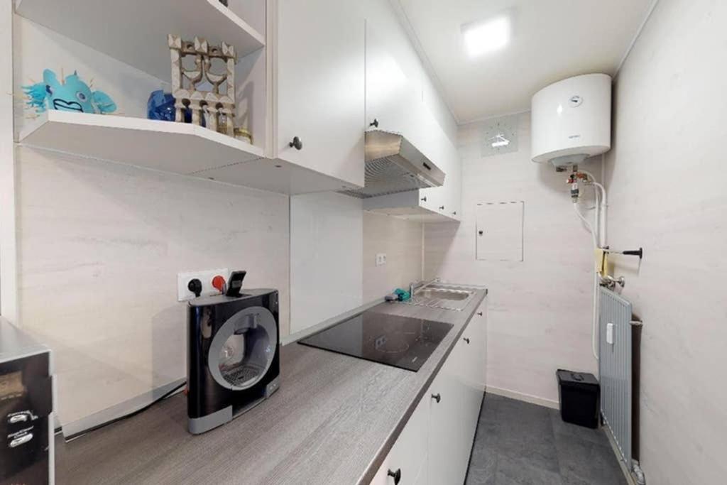 Studio met zeezicht op Heldenplein