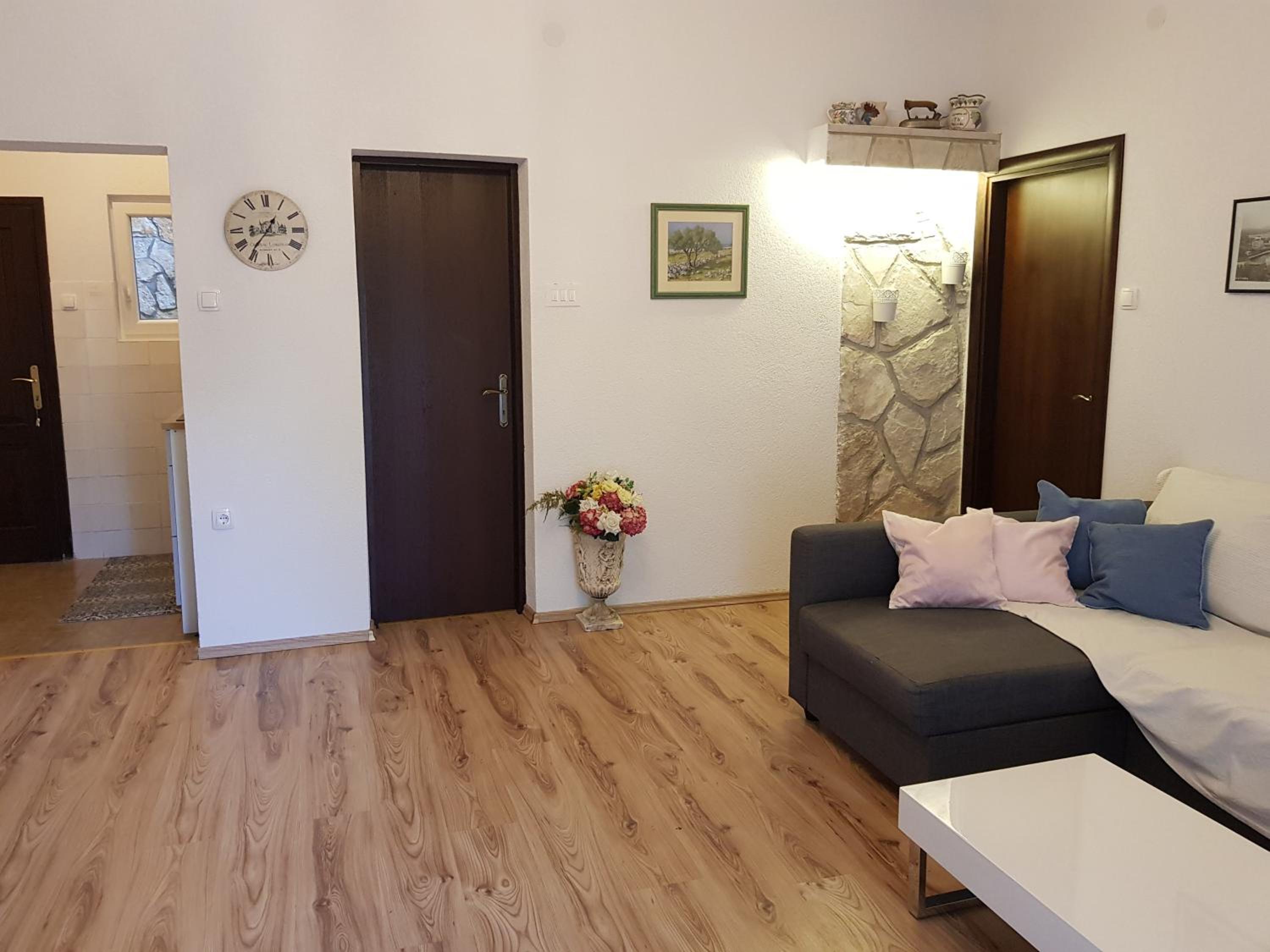 Apartmani Elena
