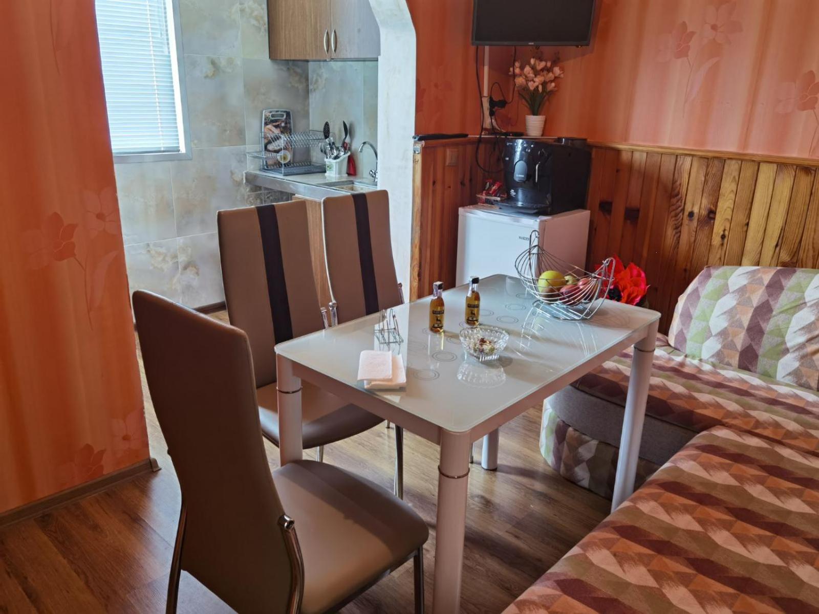 Апартамент ДАНИ Apartament Dani